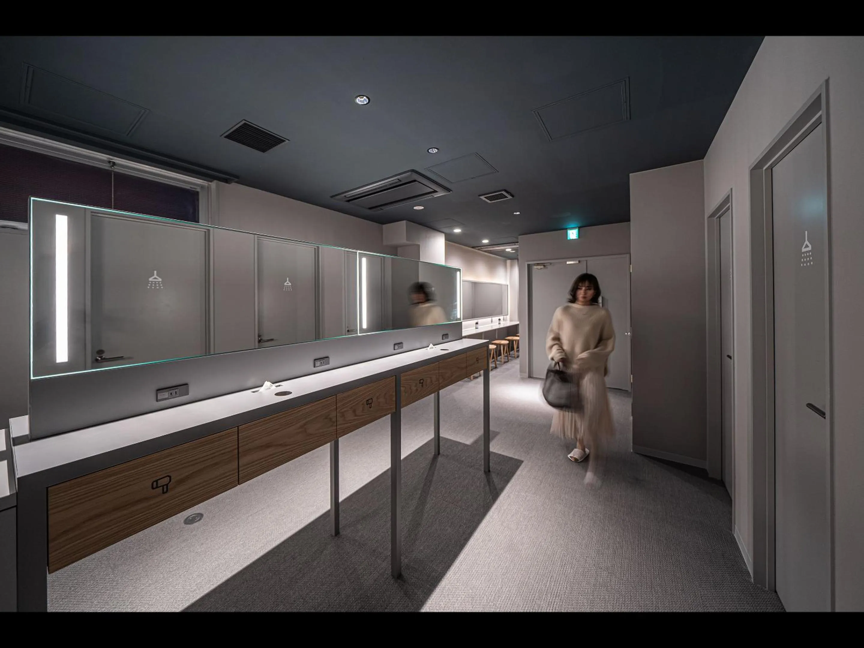 Shower in Capsule Plus Yokohama Sauna & Capsule