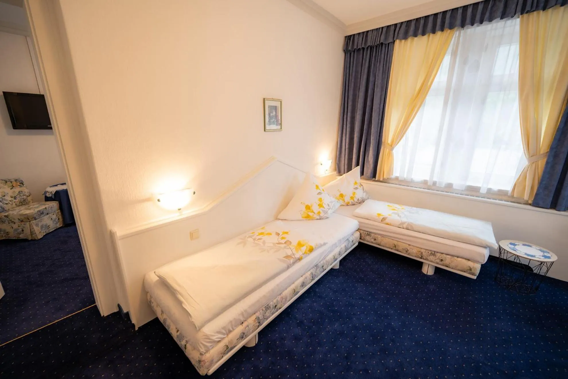 Bedroom, Bed in Hotel Garni Hubertus-Nostalgie & Charme