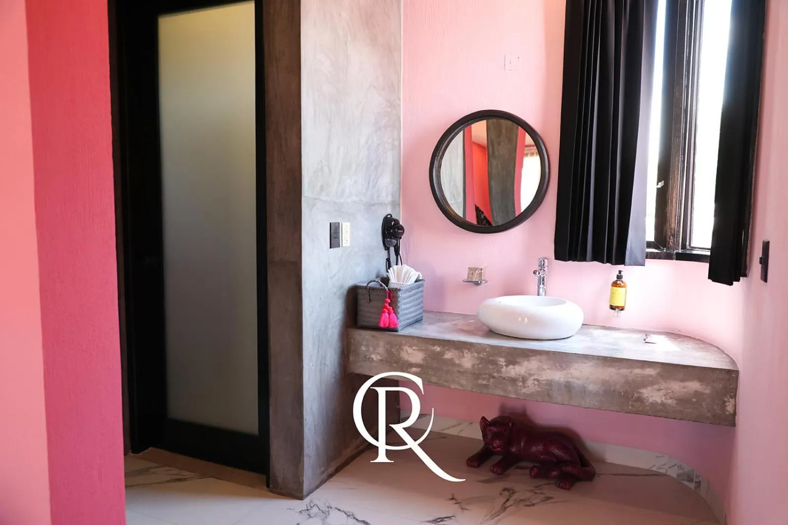 Bathroom in Casa Rosa Hotel & Spa