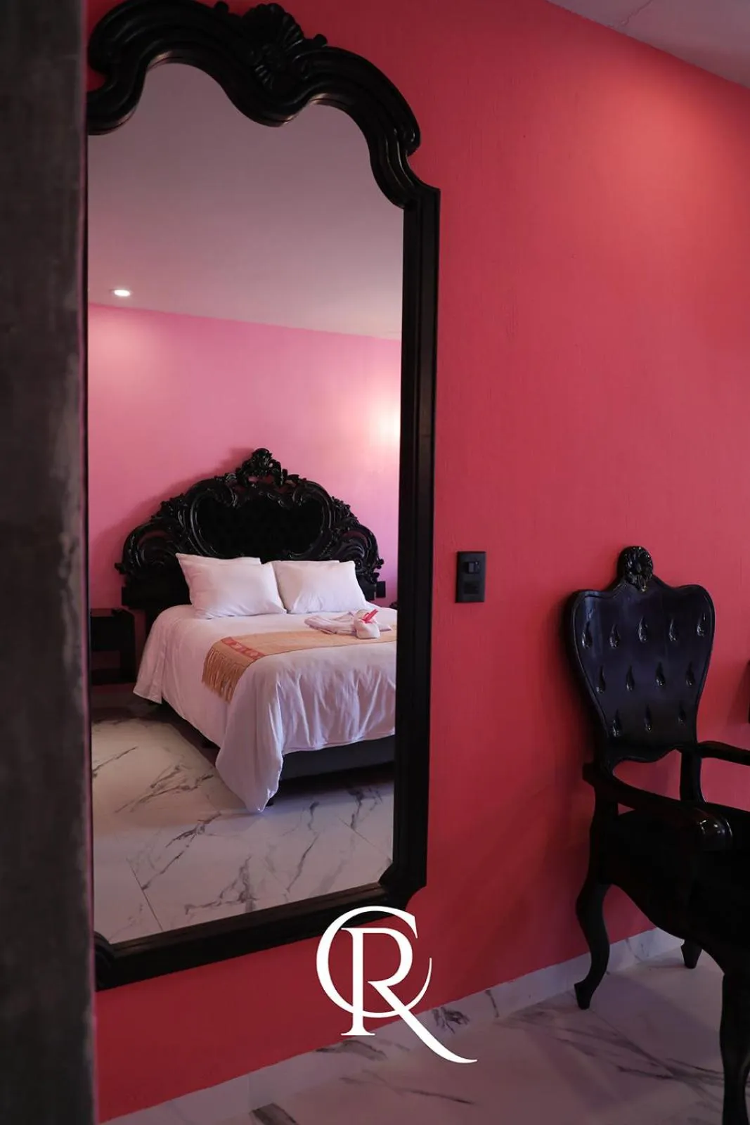 Bed in Casa Rosa Hotel & Spa