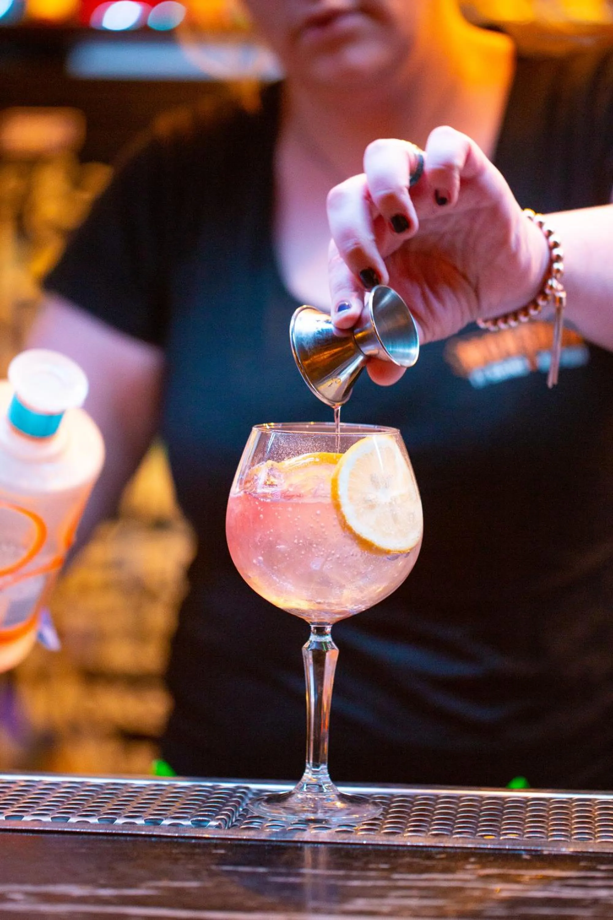 Restaurant/places to eat in Rainforest Deluxe