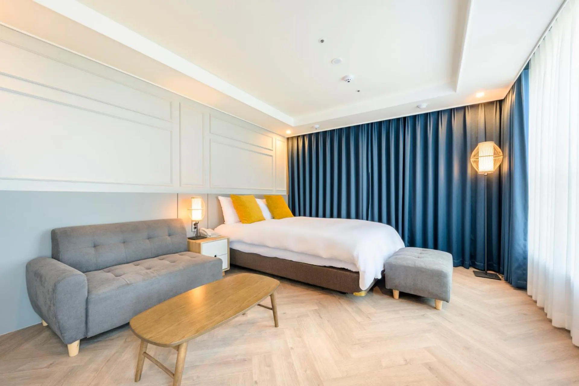 Property building, Bed in Ventimo Hotel & Residence Jeju