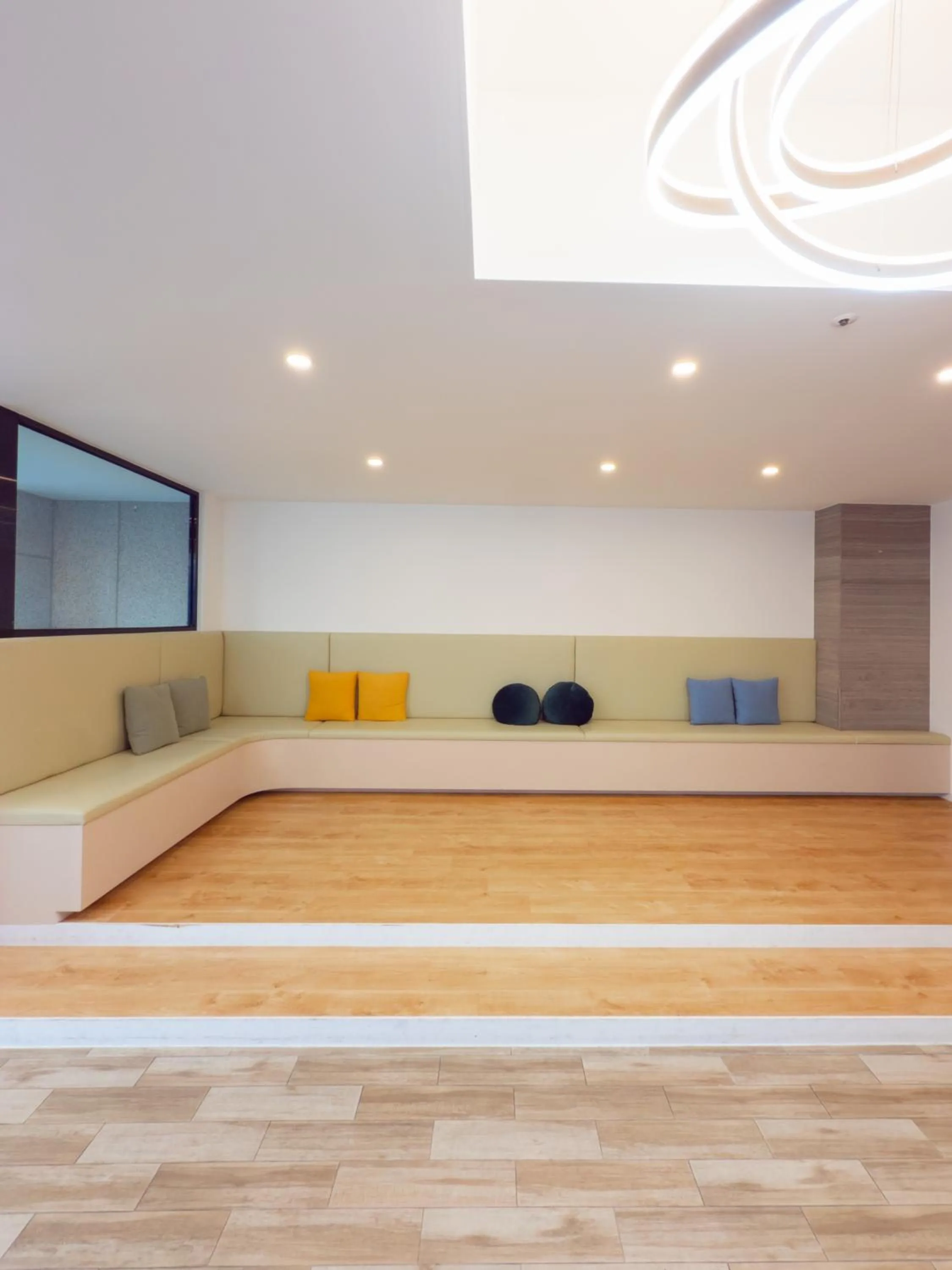 Ventimo Hotel & Residence Jeju