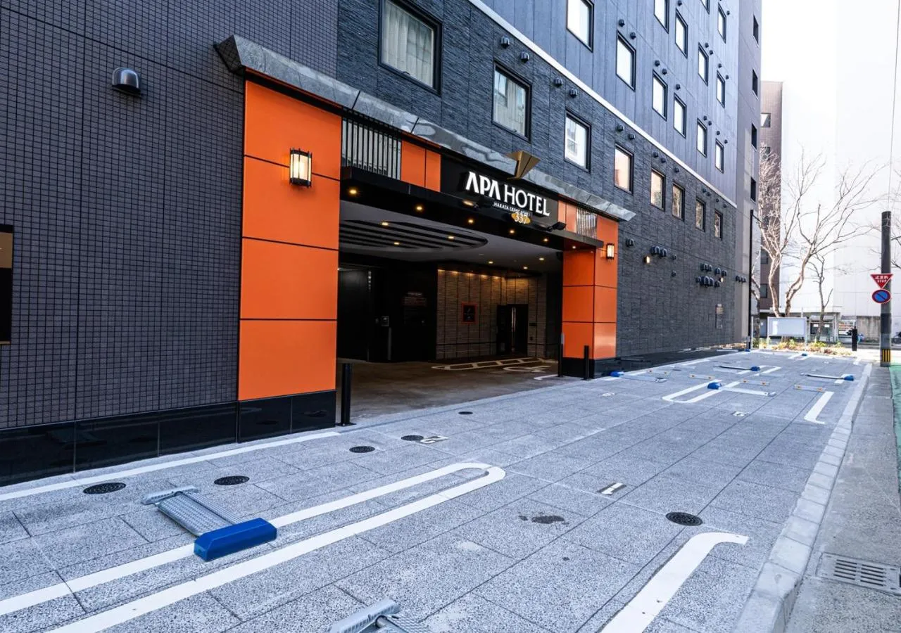 Parking in APA Hotel & Resort Hakata Ekihigashi