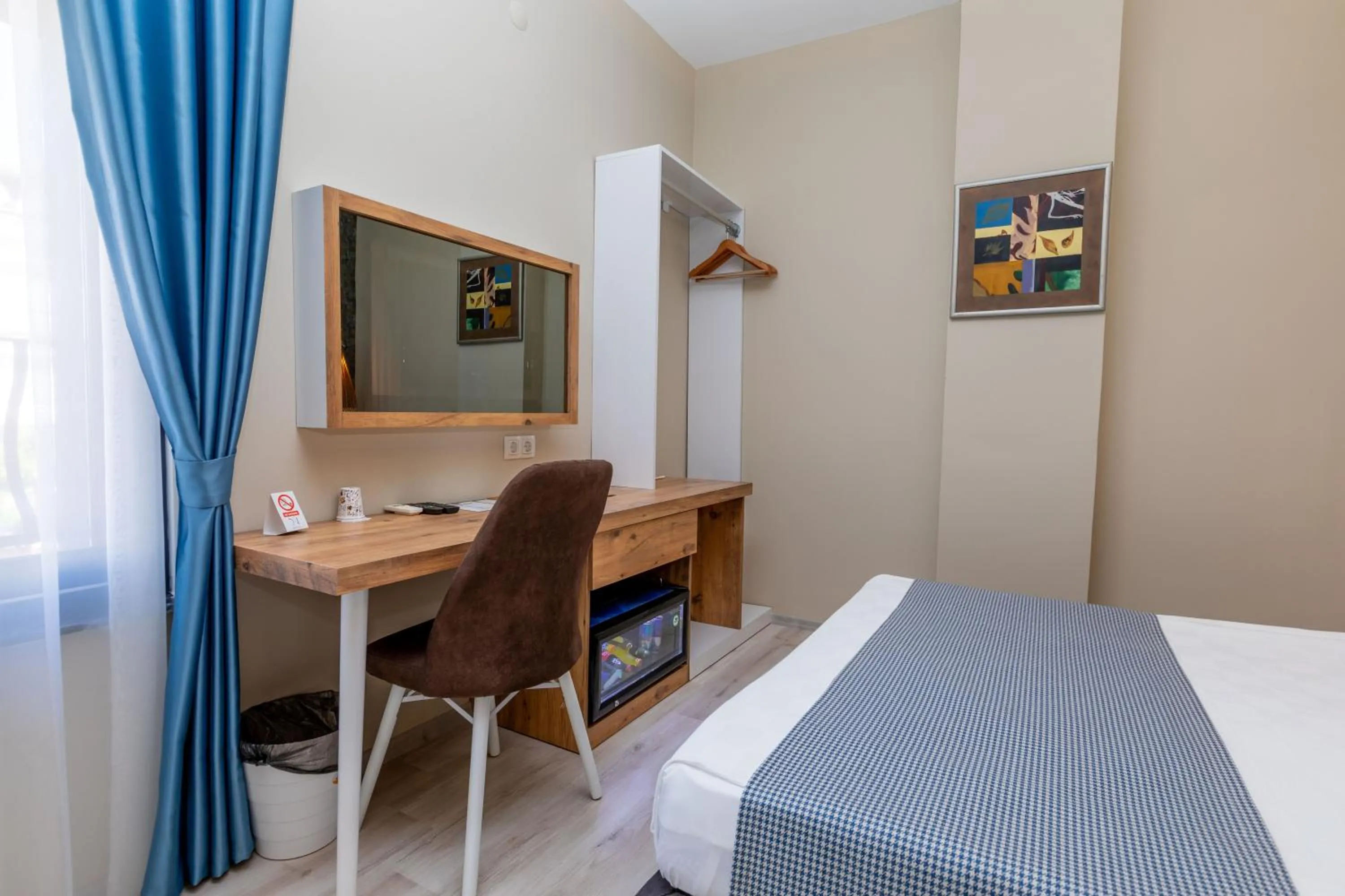 Dining area, Bed in Der Inn Hotel Konyaaltı