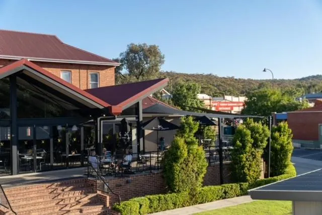Restaurant/places to eat in Victoria Hotel Toodyay
