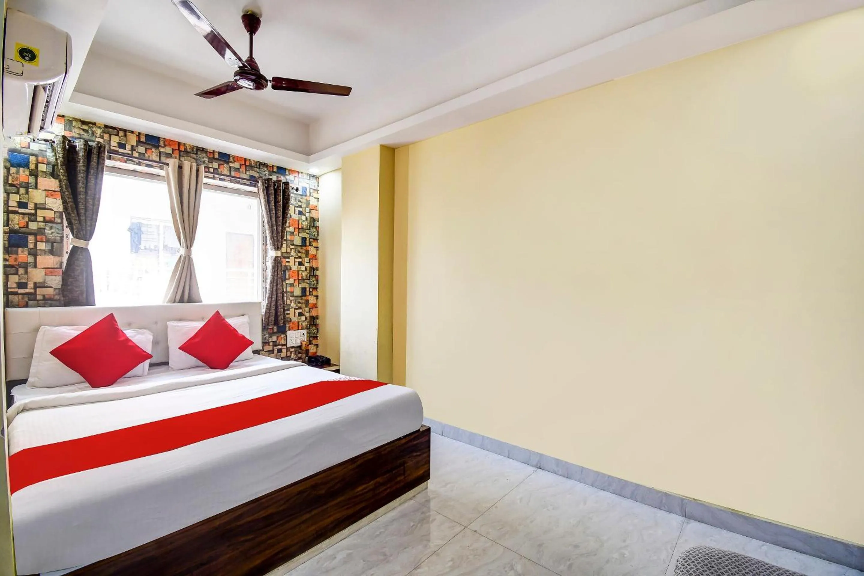 Bedroom in Collection O Paradise Near Chinar Park
