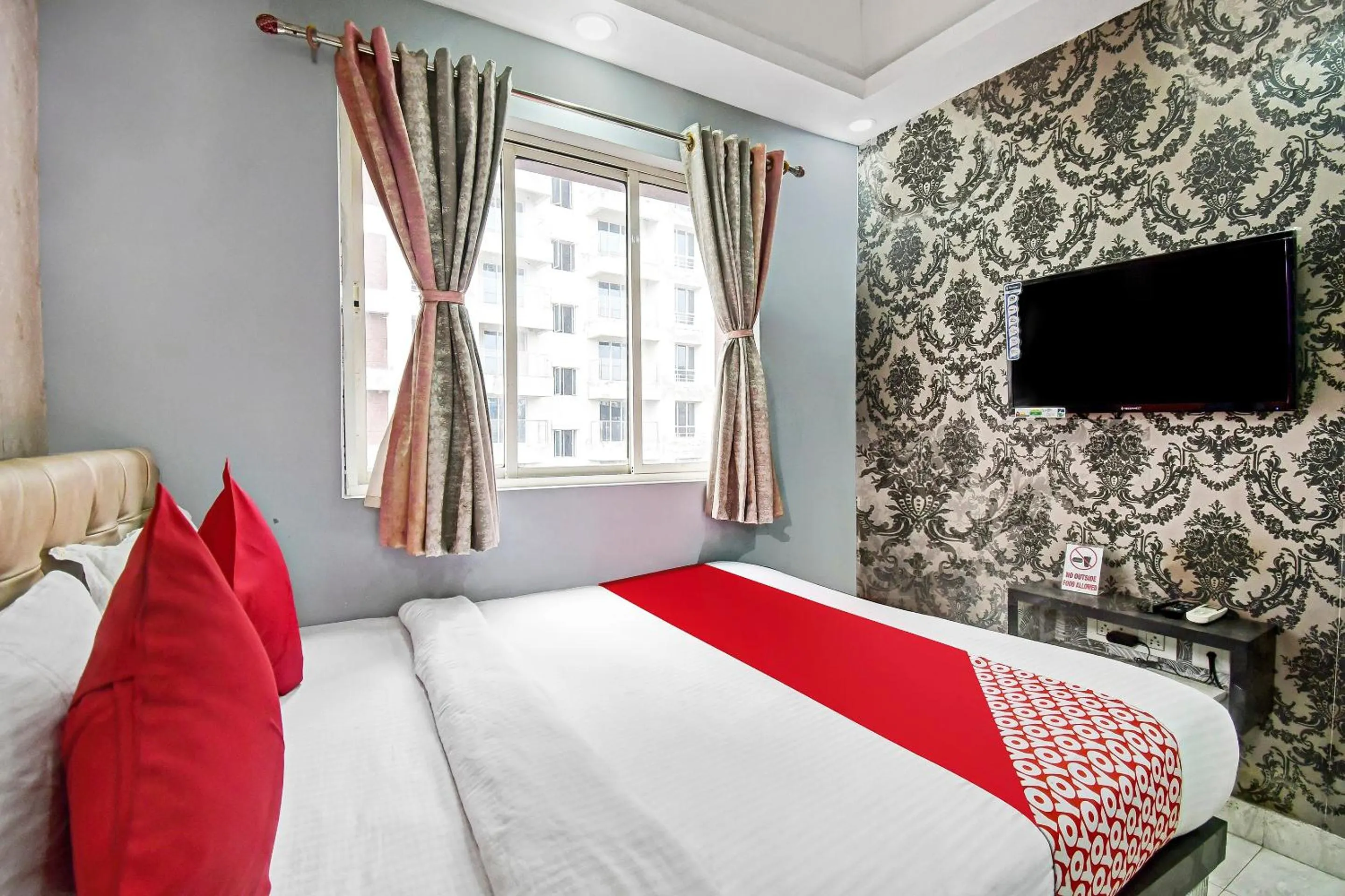 Bedroom in Collection O Paradise Near Chinar Park