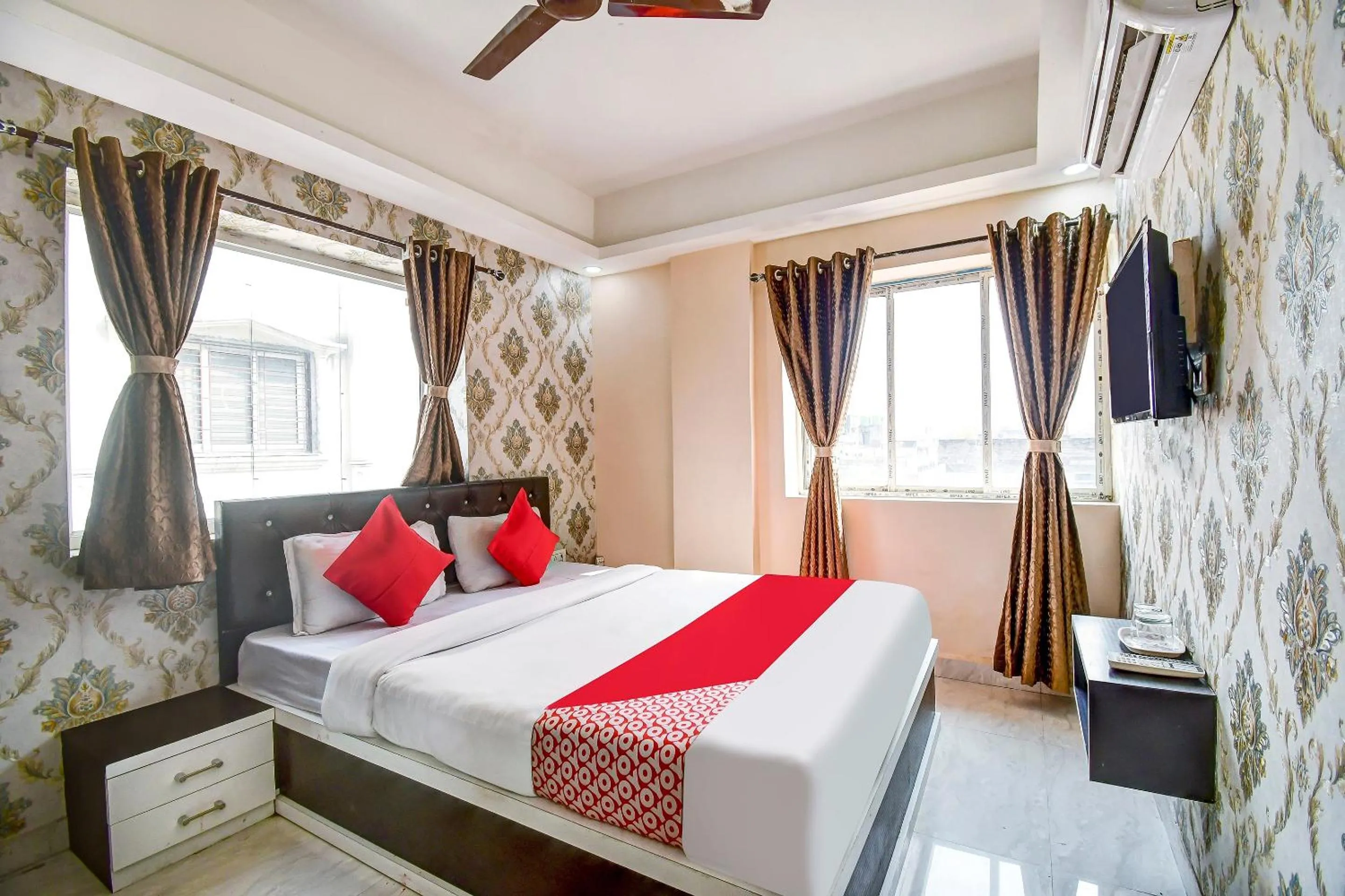 Bedroom in Collection O Paradise Near Chinar Park