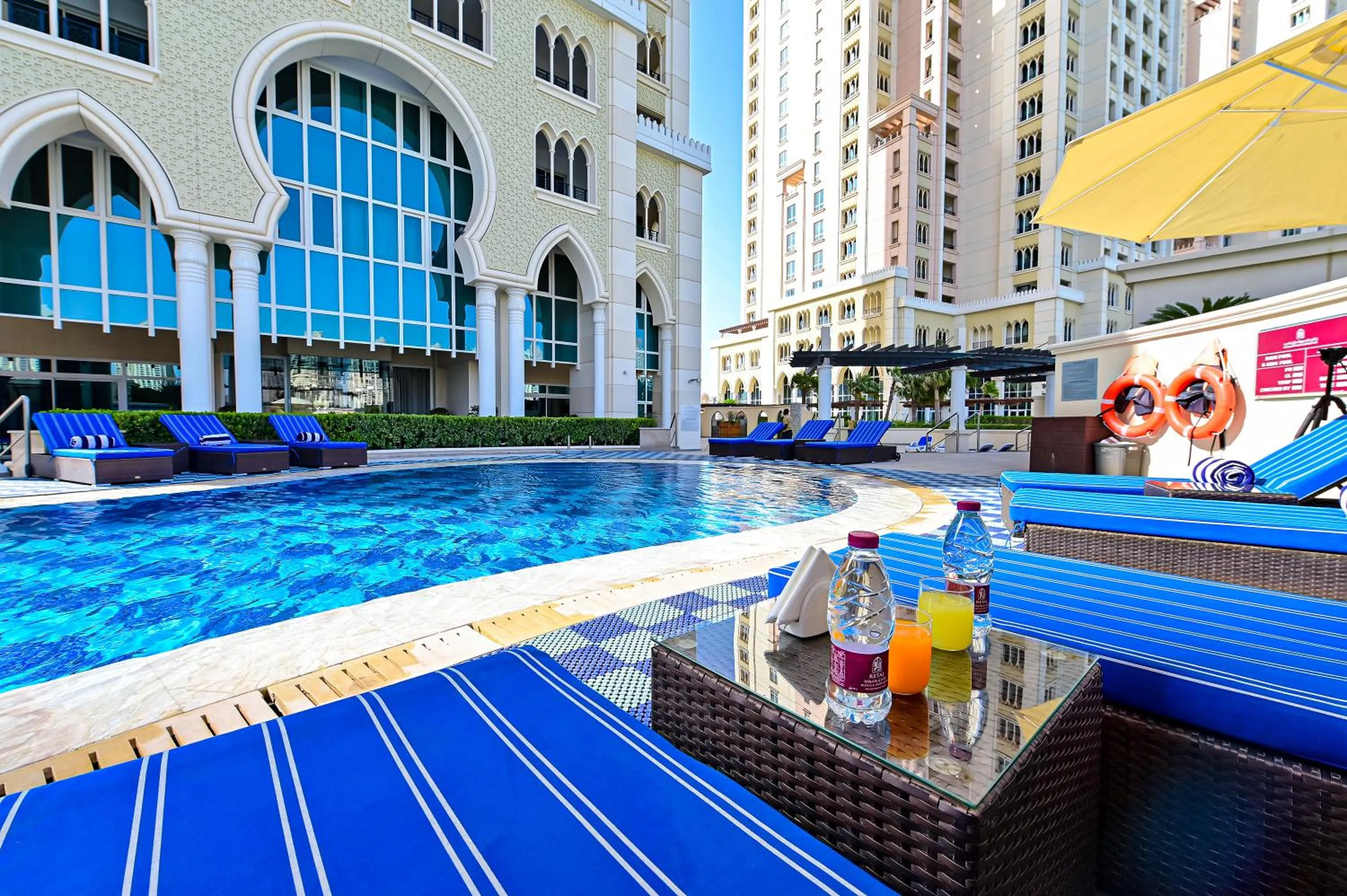 Swimming pool in Retaj Baywalk Residence