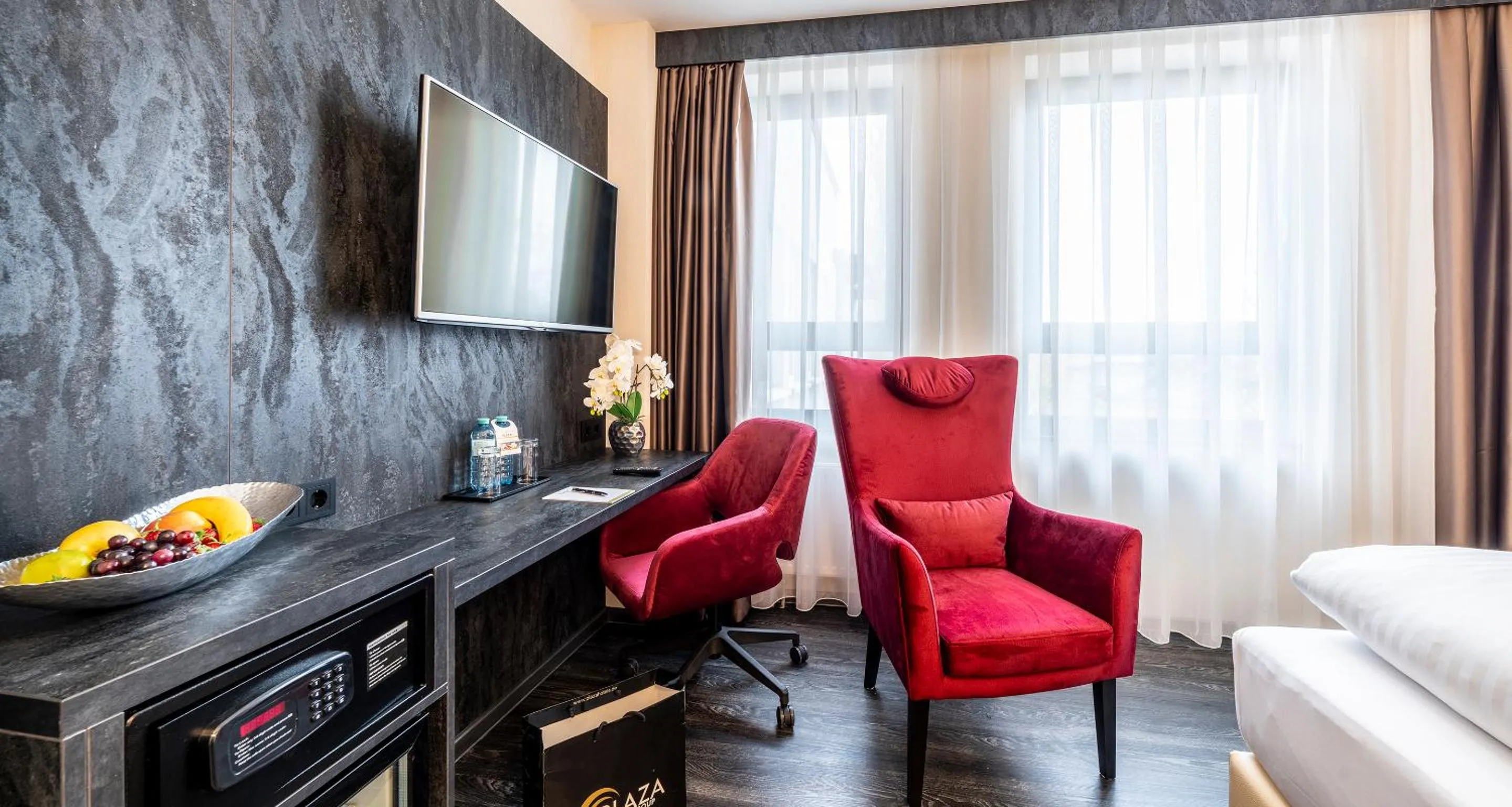 TV and multimedia in PLAZA INN Salzburg City