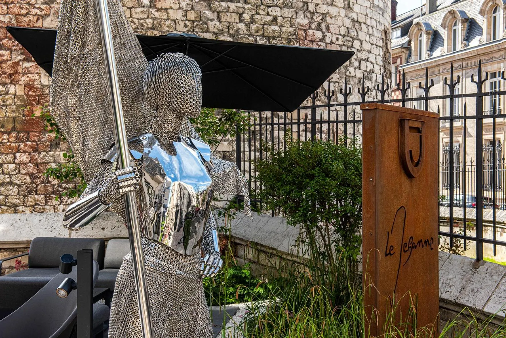 Restaurant/places to eat in Radisson Blu Hotel, Rouen Centre