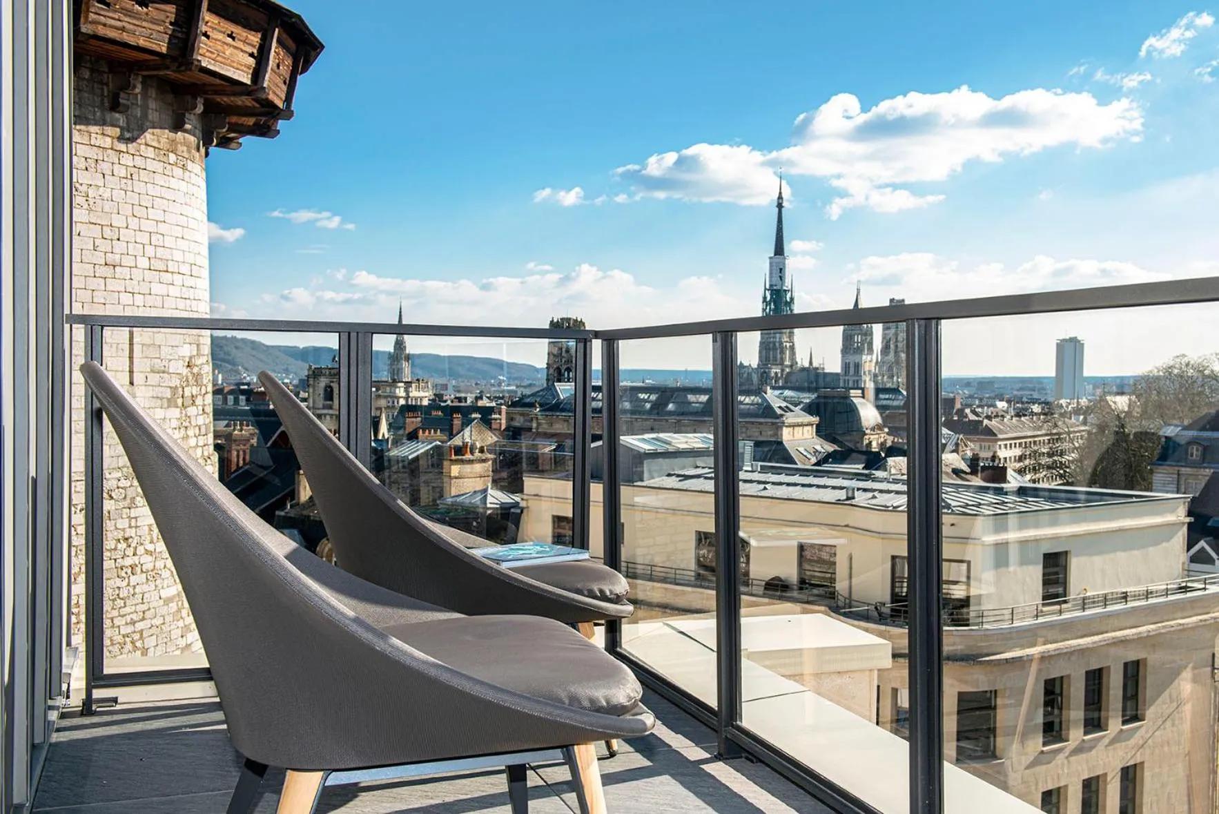 Bedroom in Radisson Blu Hotel, Rouen Centre