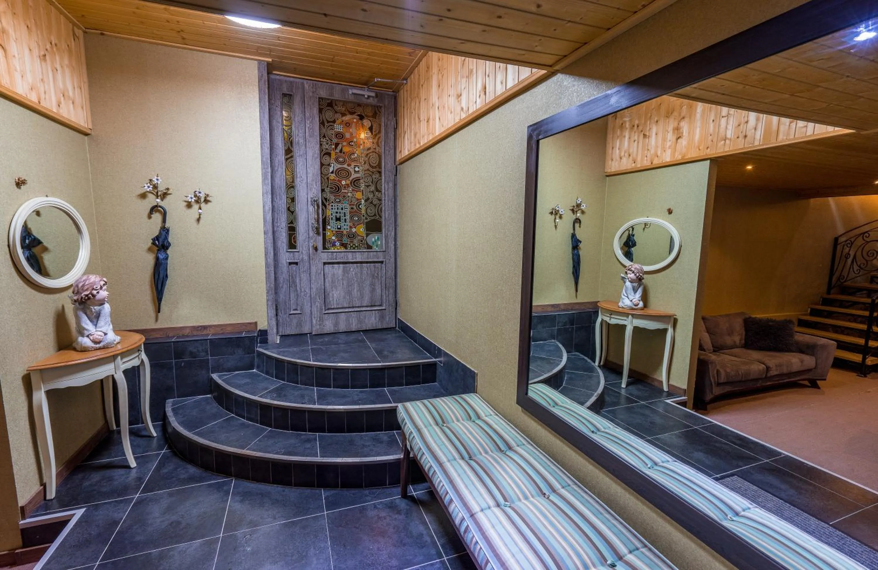 People in Hotel GoodAura