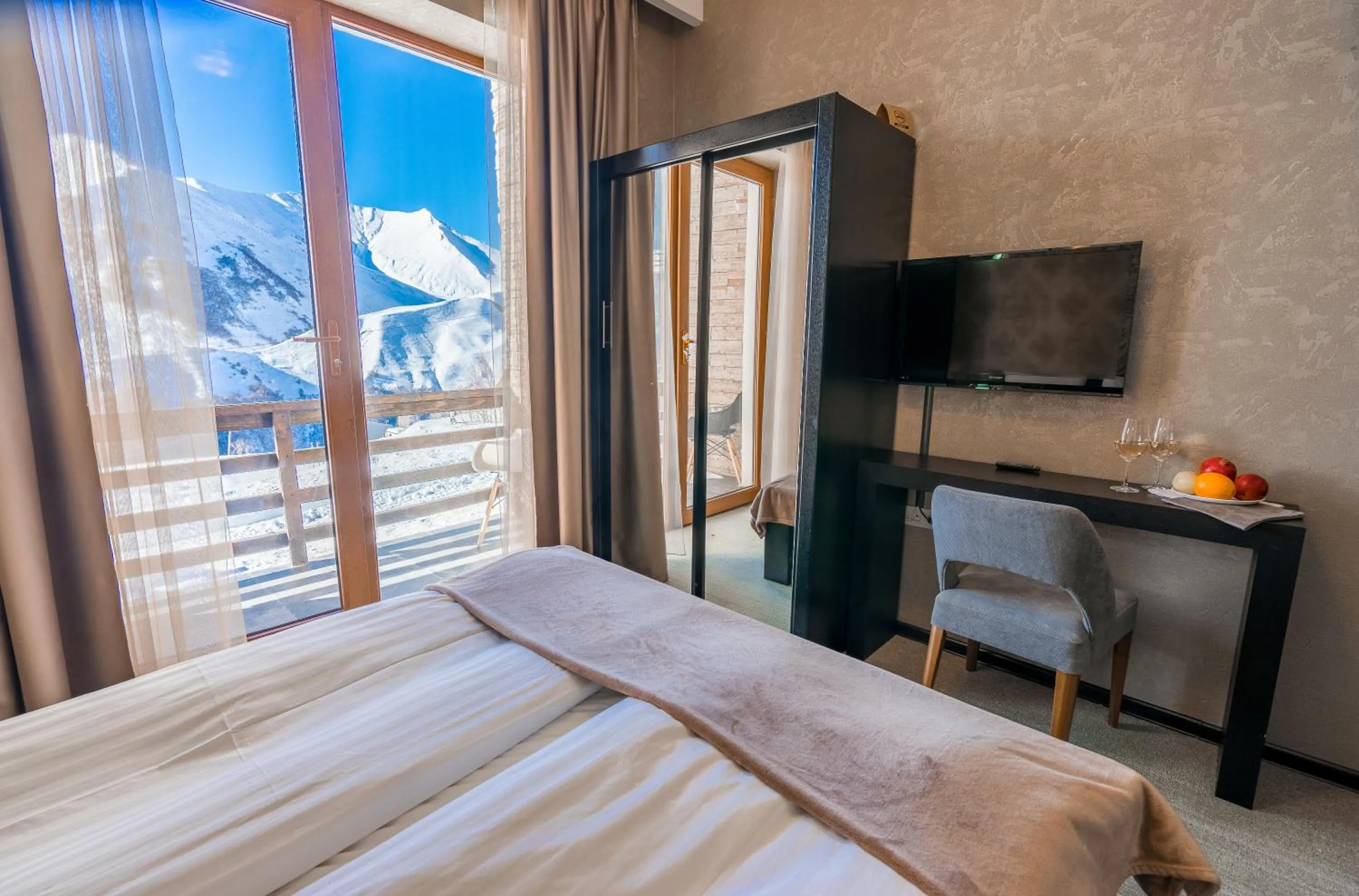 Bed in Hotel GoodAura