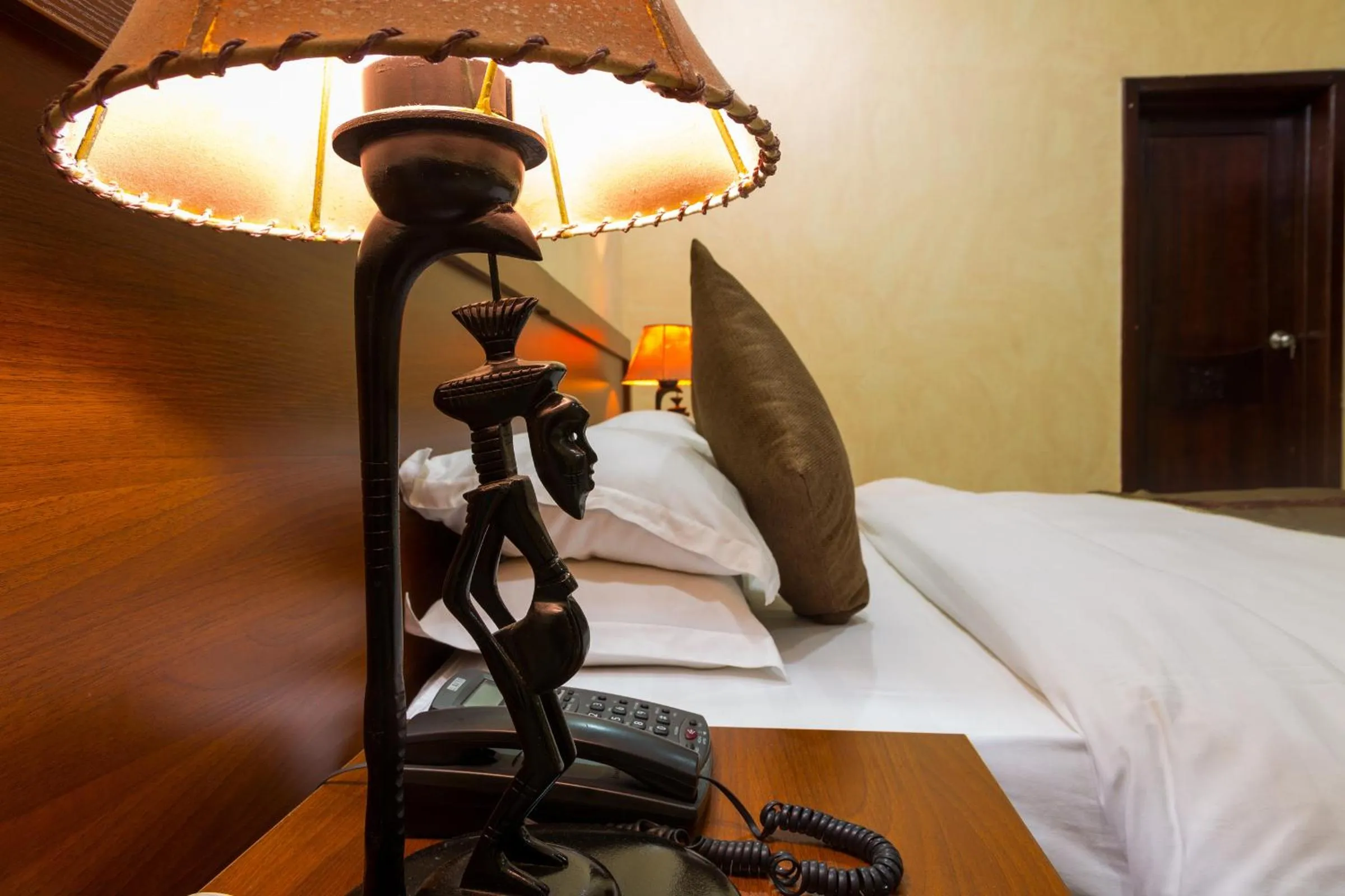 Bed in Midindi Hotel