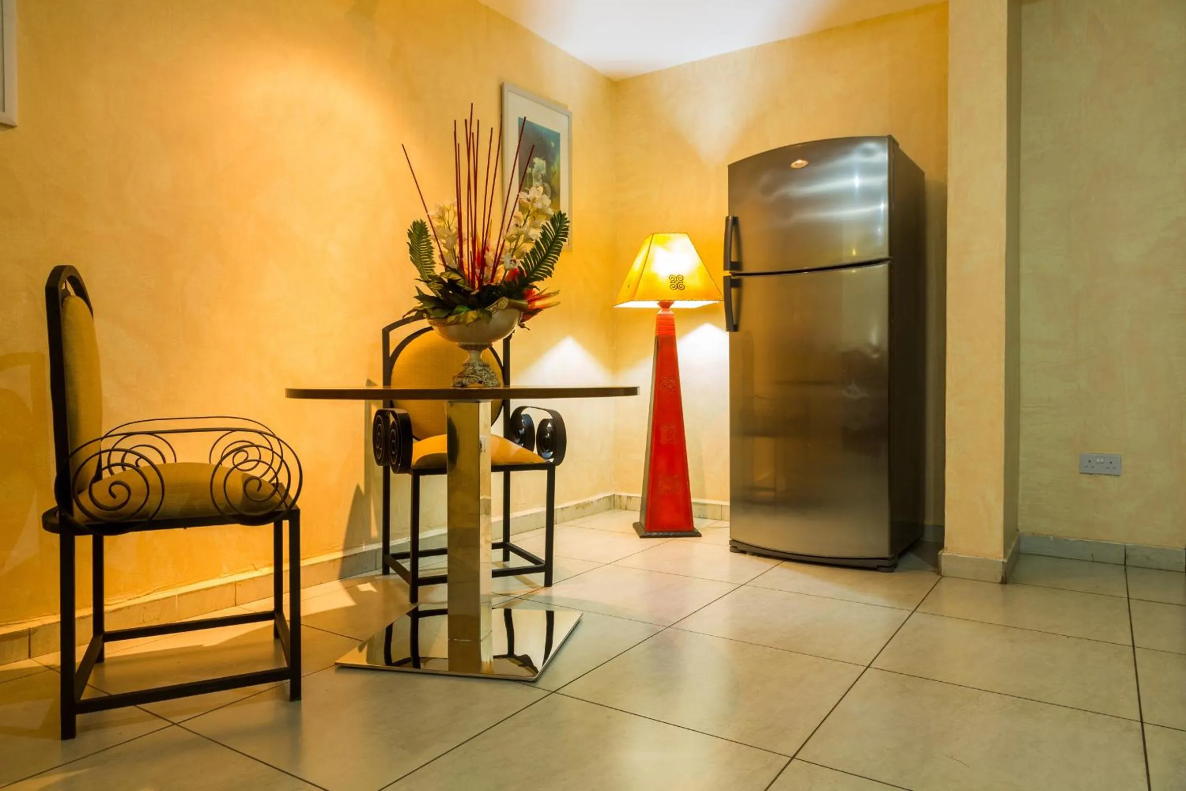 Seating area in Midindi Hotel