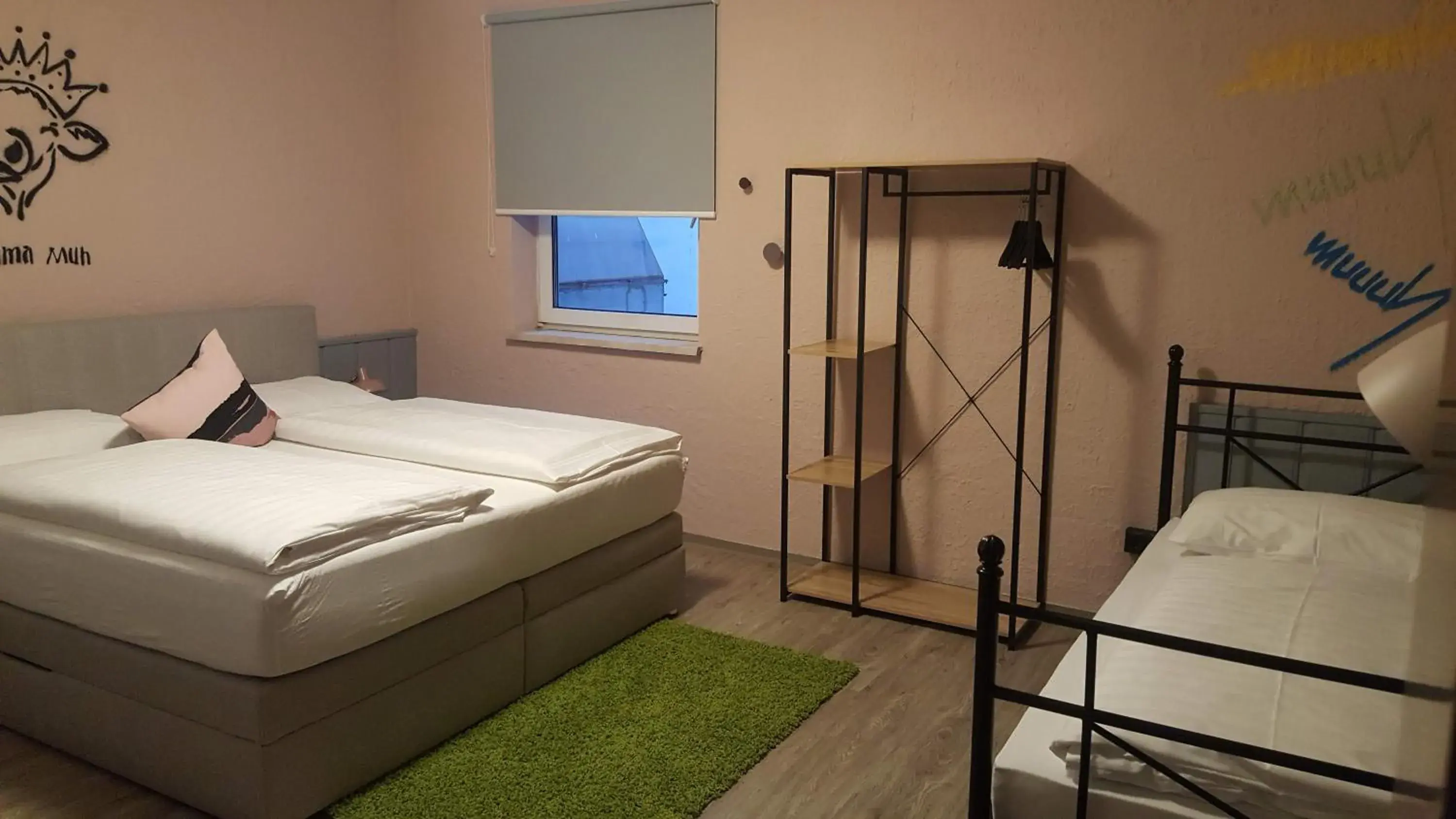 Triple Room in Mama Muh Self-Check-in Triple Room in Mama Muh Self-Check-in