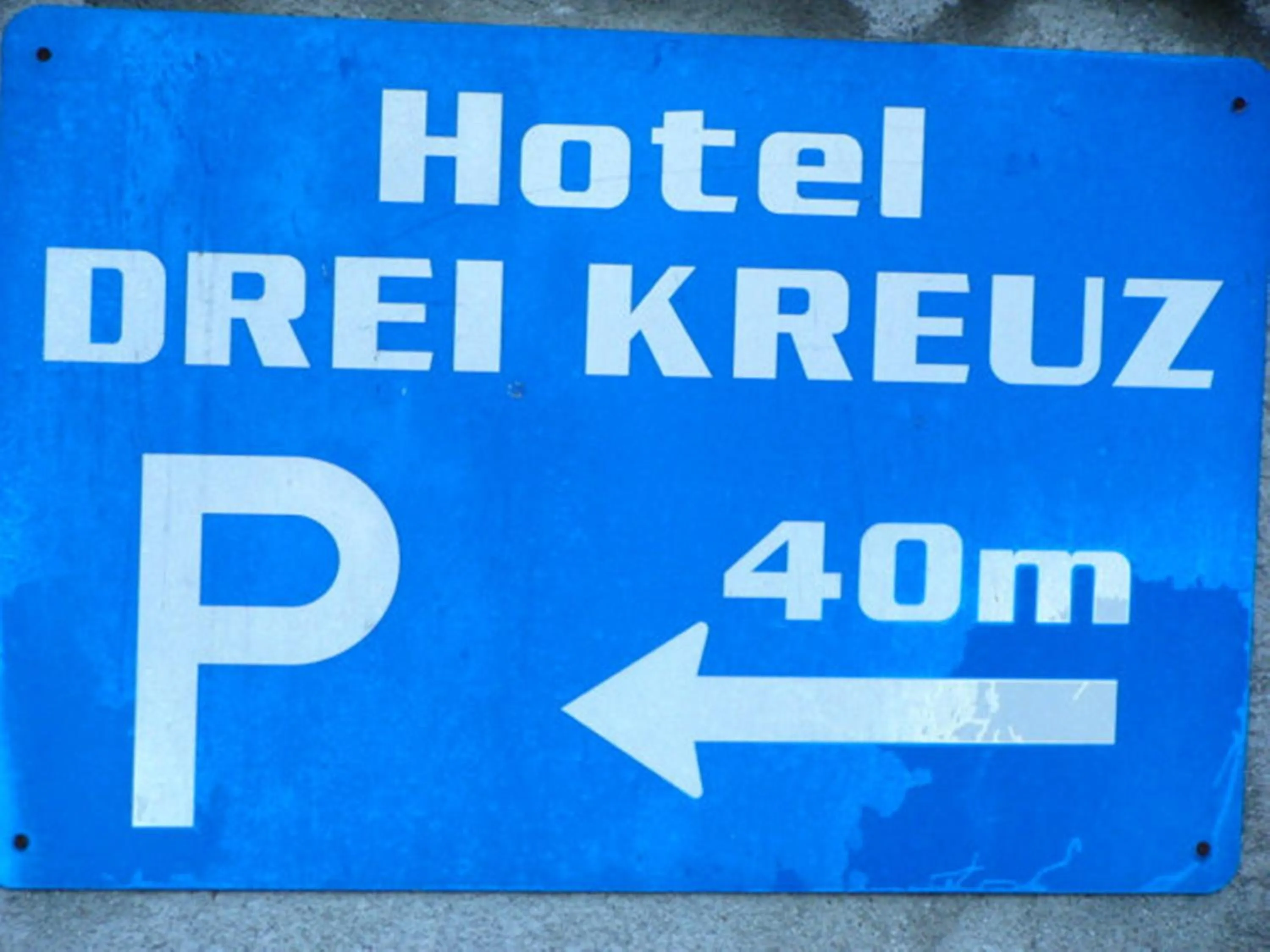 Parking in Hotel Drei Kreuz - Self Check In