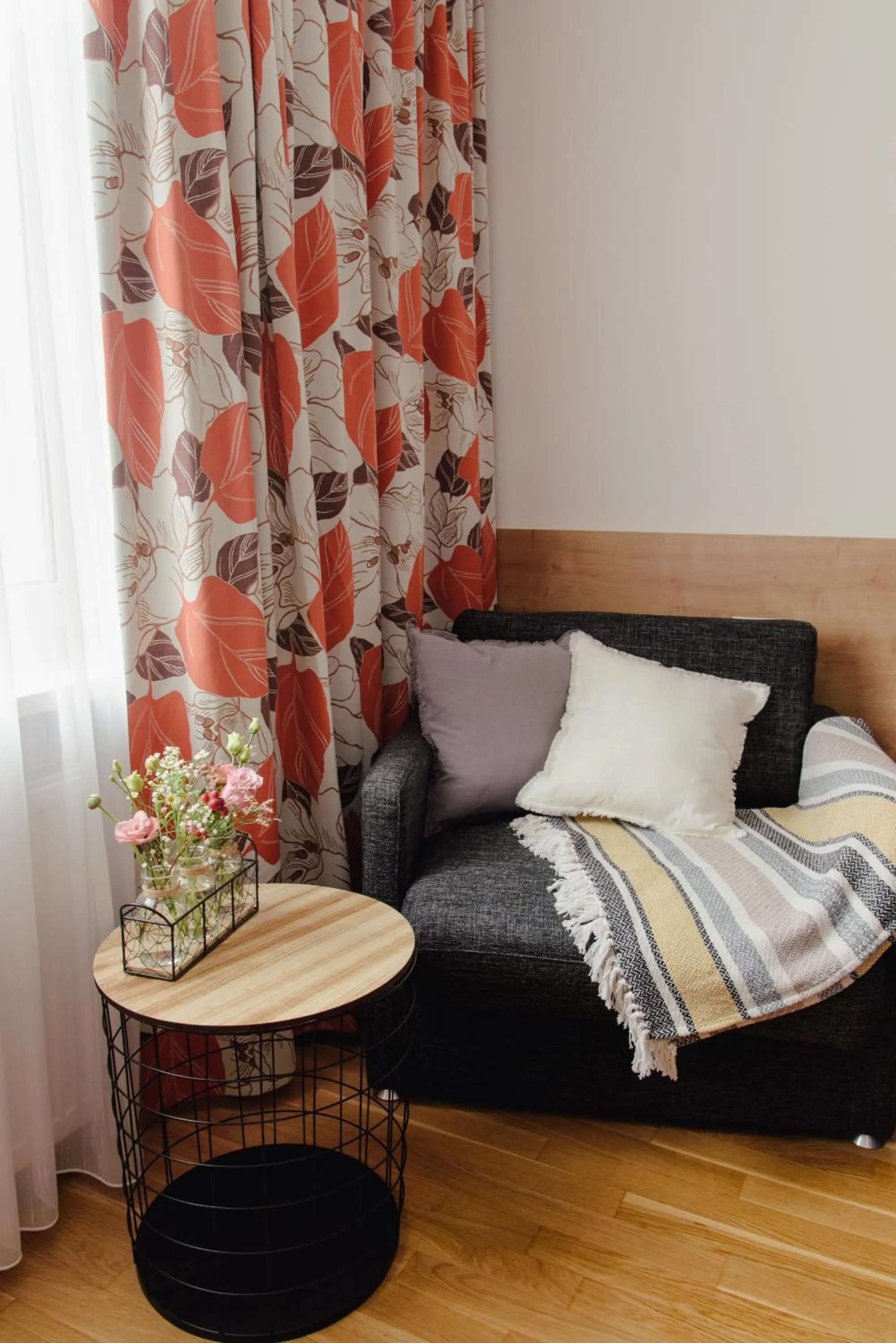 Photo of the whole room, Bed in Hotel Drei Kreuz - Self Check In