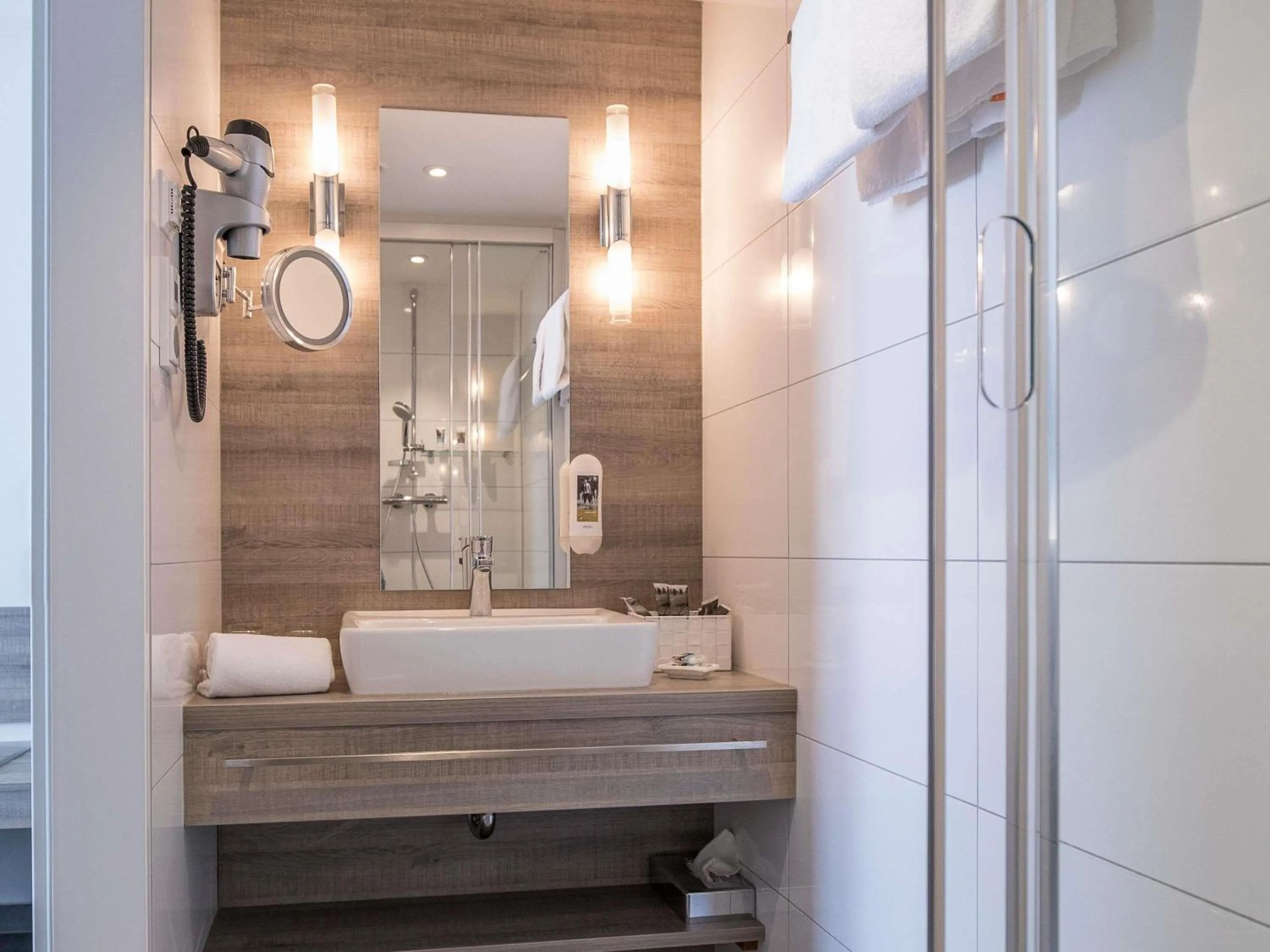 Bedroom in Hotel Mercure Graz City