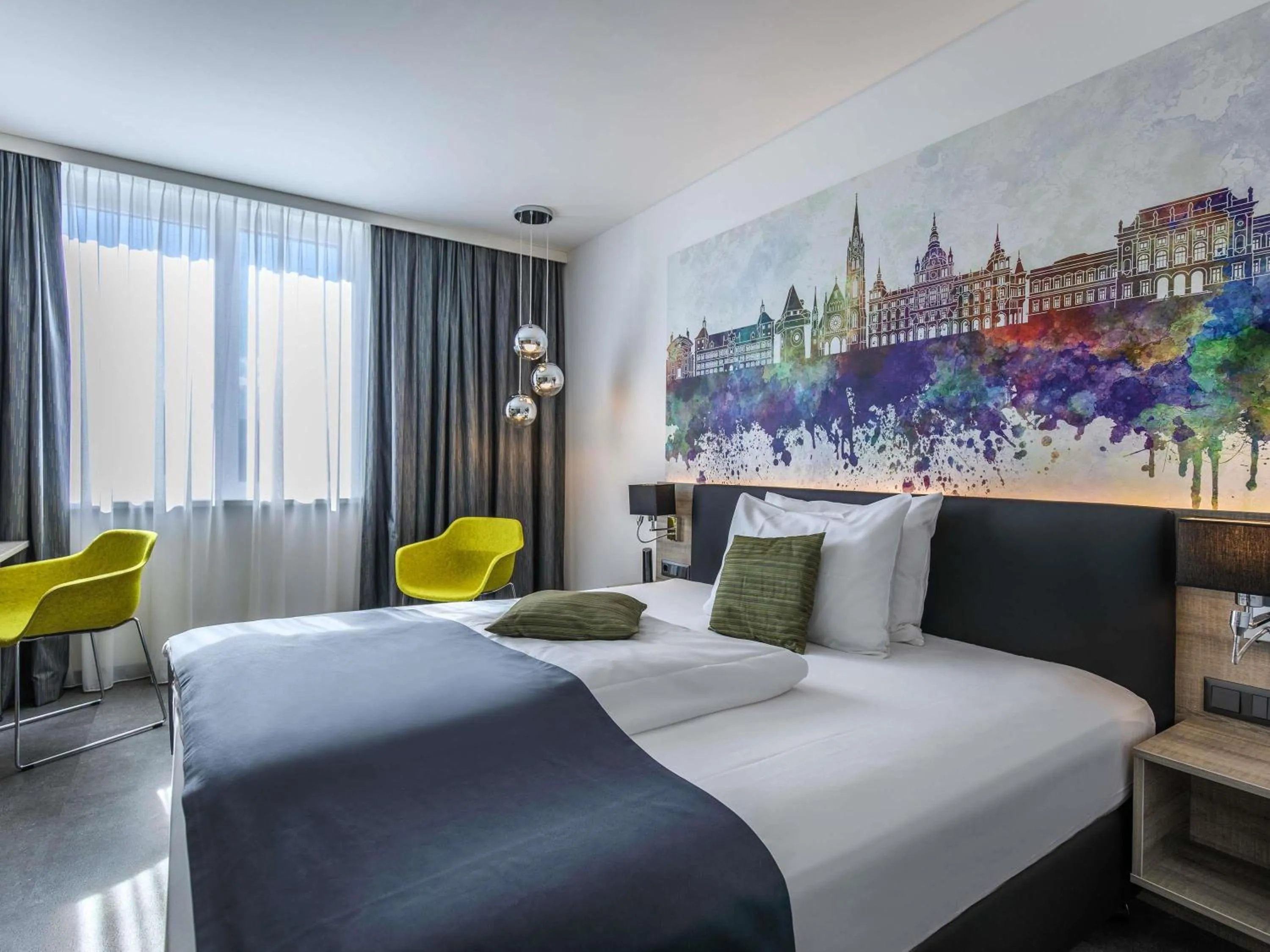 Bedroom, Bed in Hotel Mercure Graz City