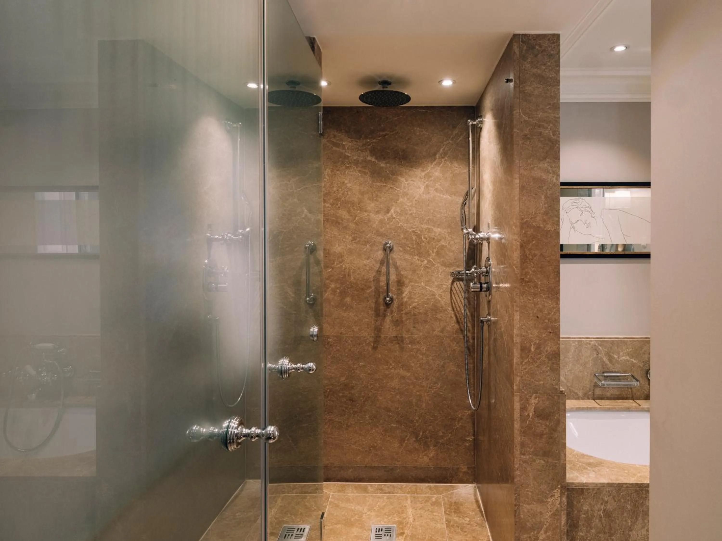 Shower in Hotel Sacher Salzburg