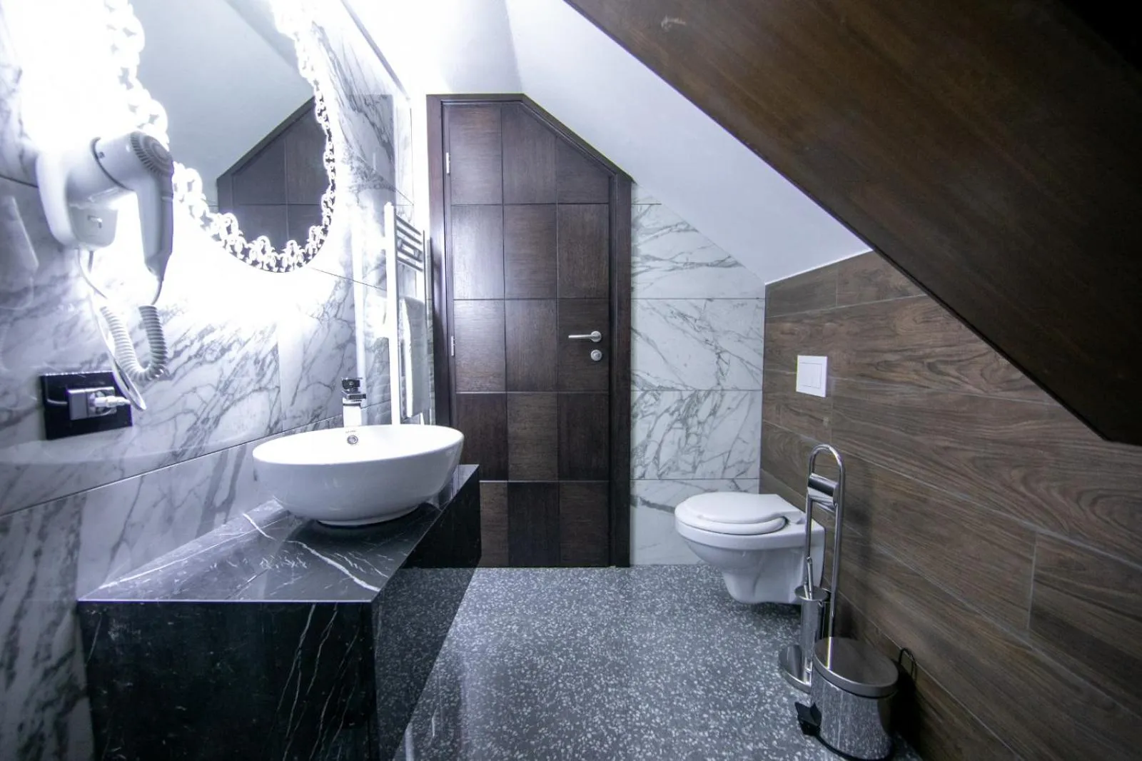 Hanul Tentea-Pasul Gutai