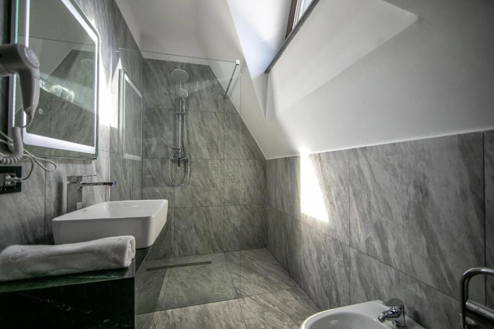 Hanul Tentea-Pasul Gutai