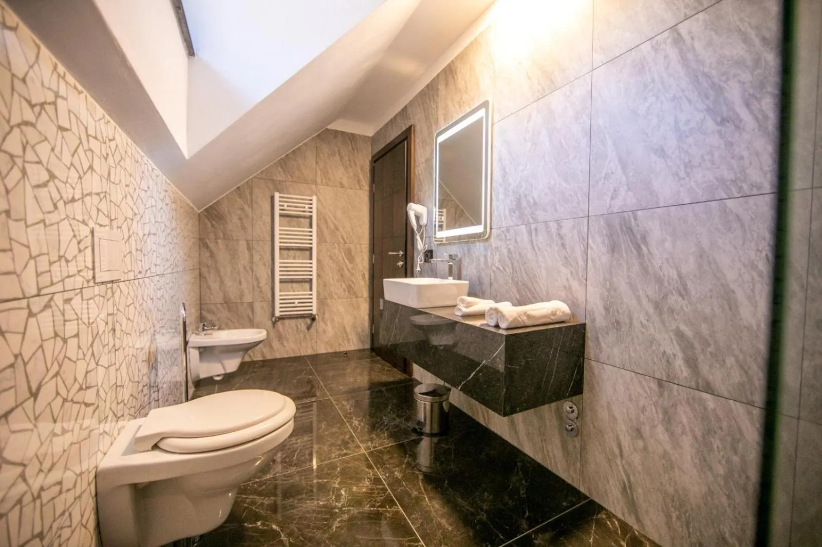 Hanul Tentea-Pasul Gutai