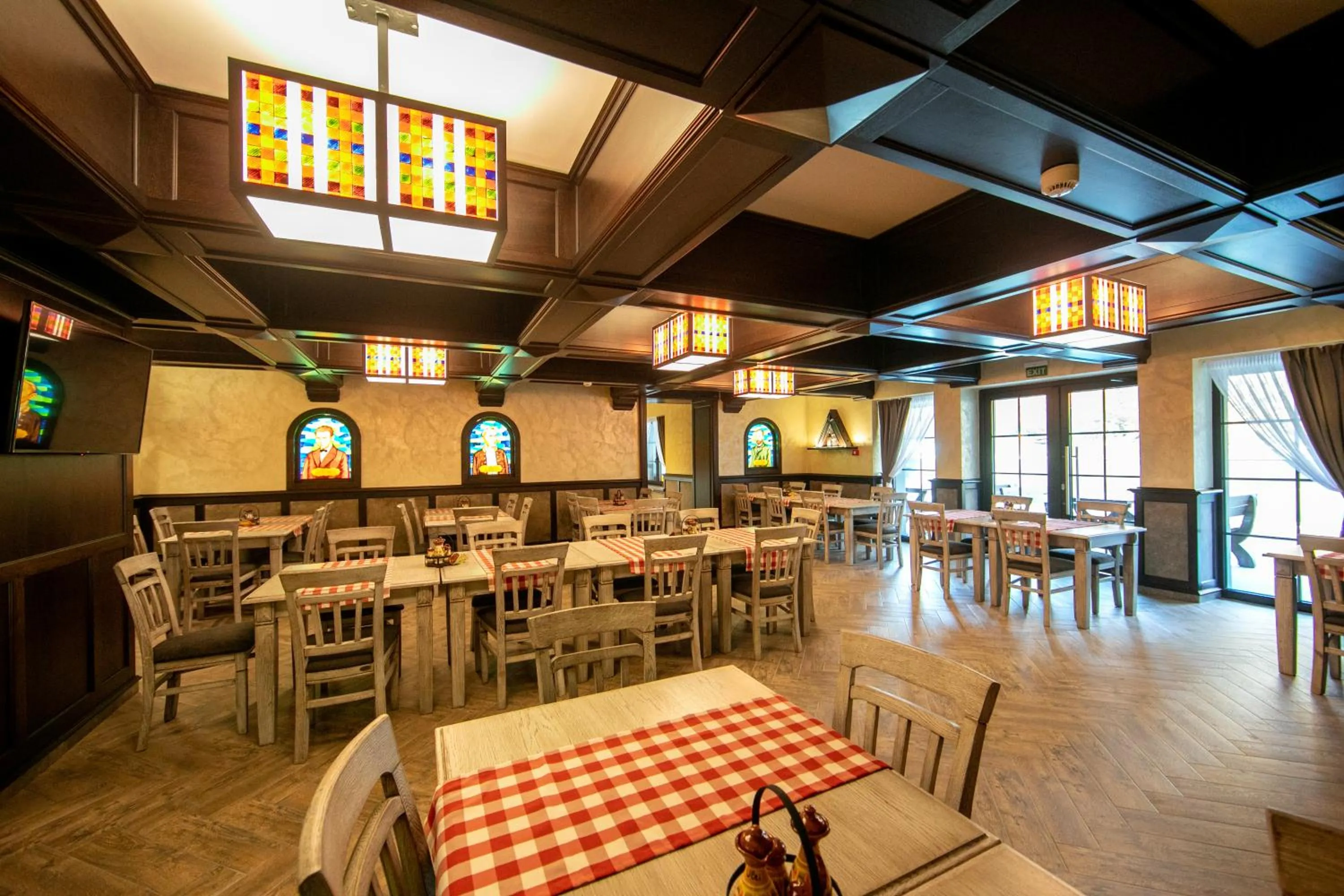 Restaurant/places to eat in Hanul Tentea-Pasul Gutai