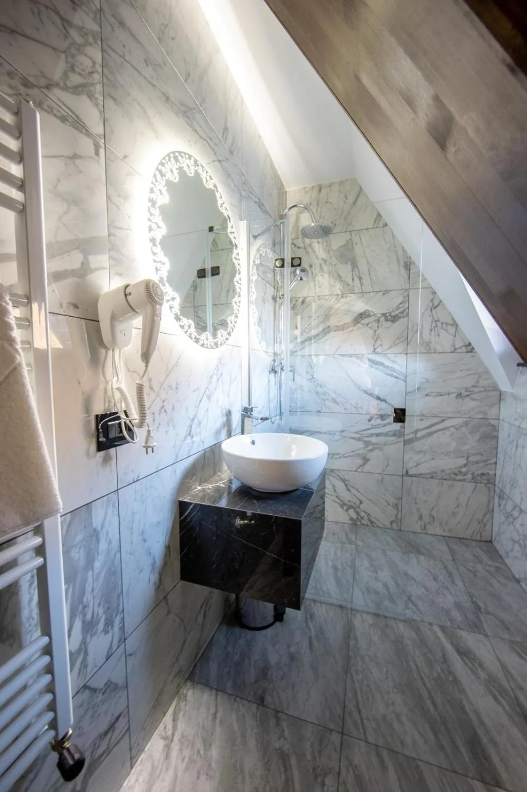 Hanul Tentea-Pasul Gutai