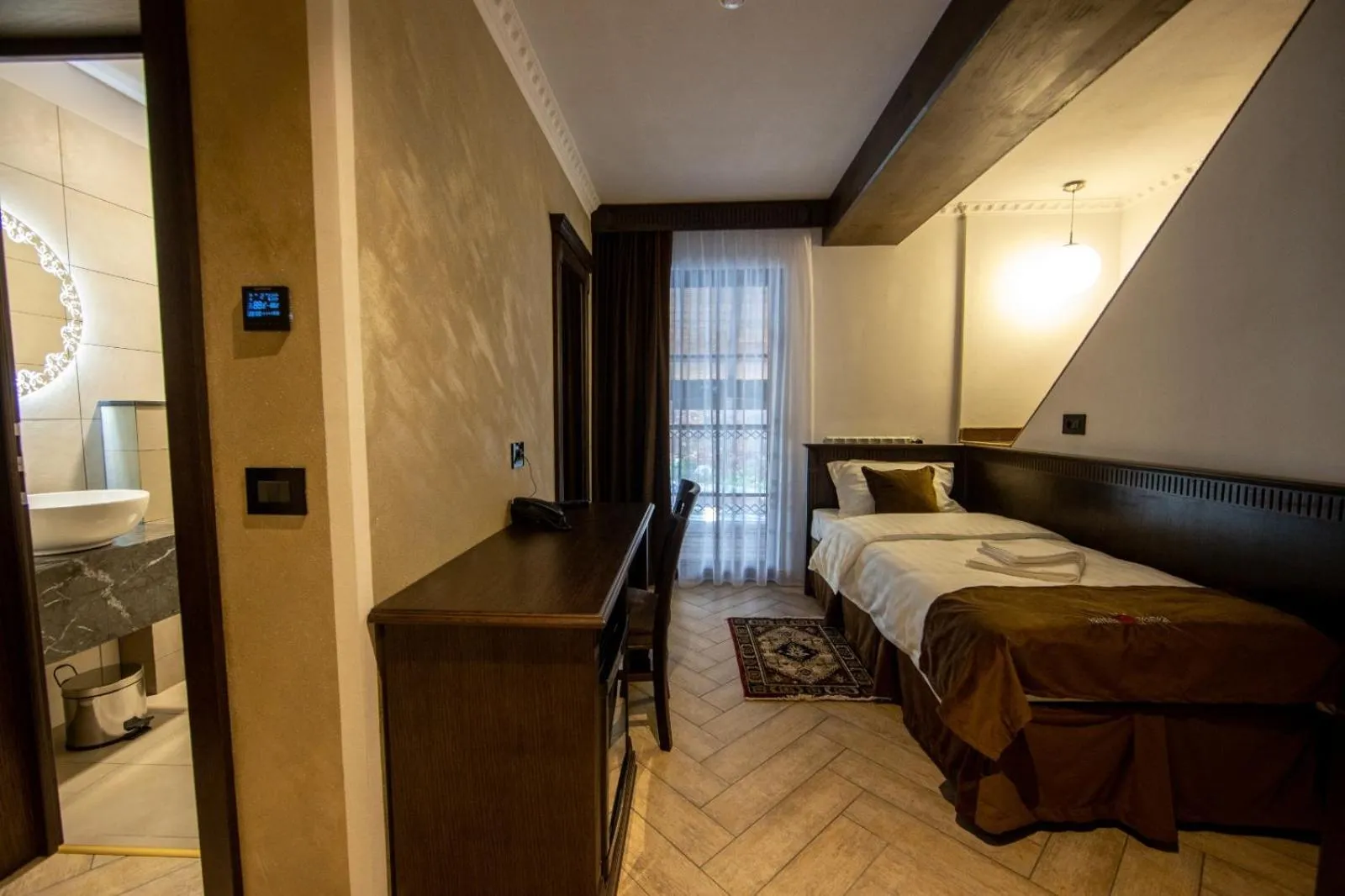 Hanul Tentea-Pasul Gutai