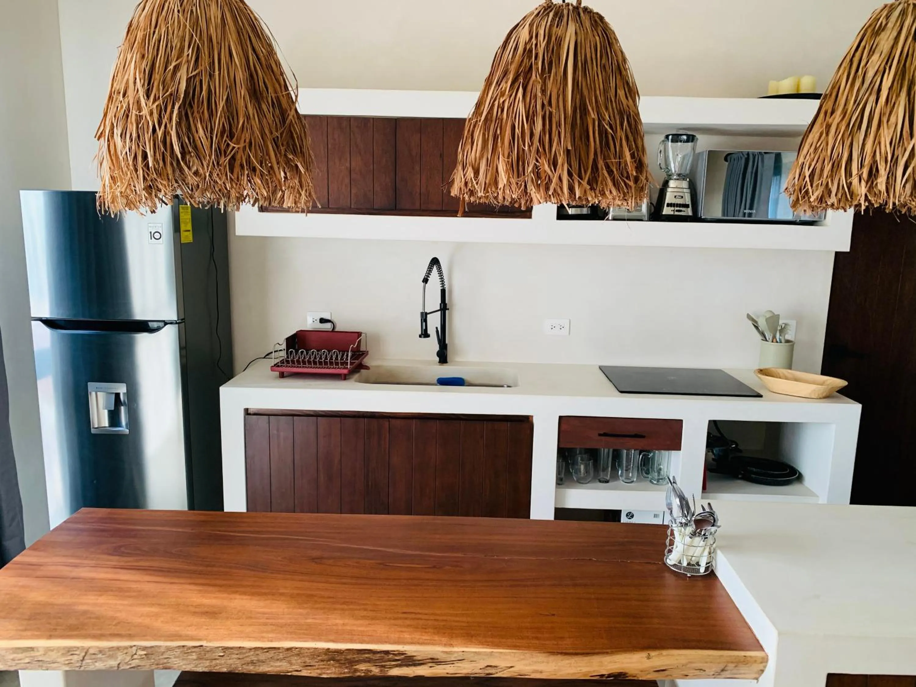 Kitchen or kitchenette in Vida Jungle Boho Apart 13 with special fee to access Hotel Bardo