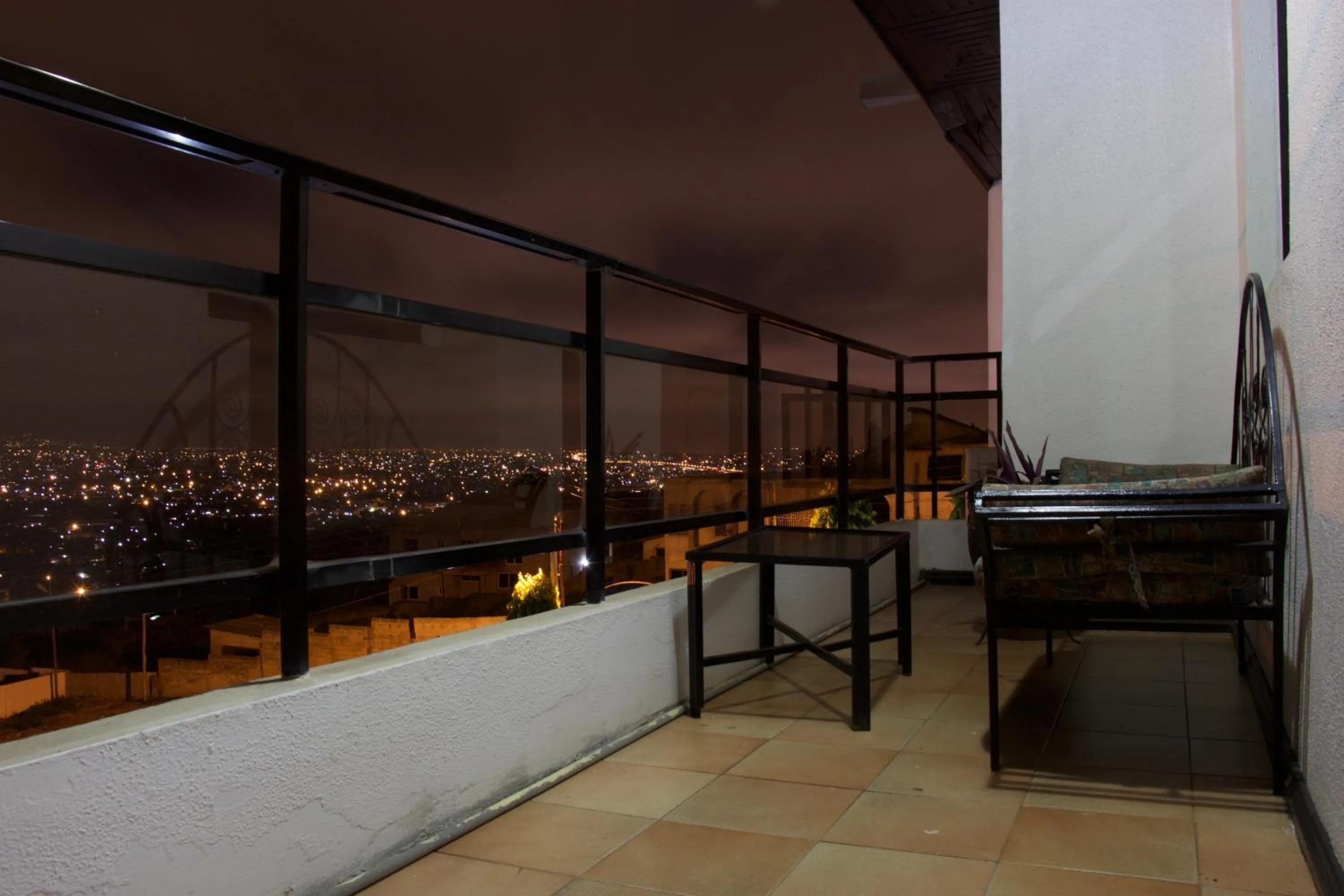 Balcony/Terrace in Hill View Hotel McCarthy Hills