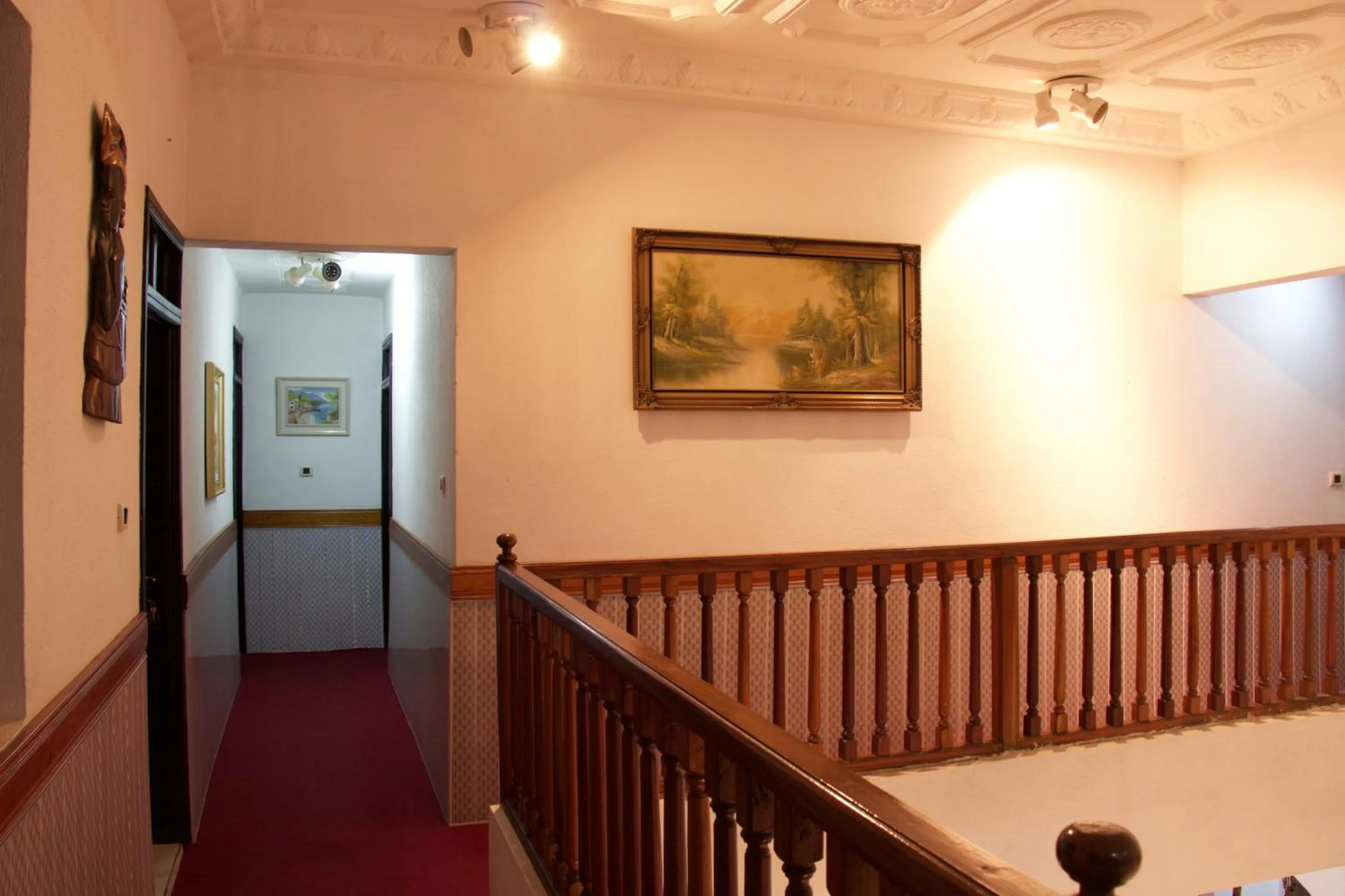 Day in Hill View Hotel McCarthy Hills