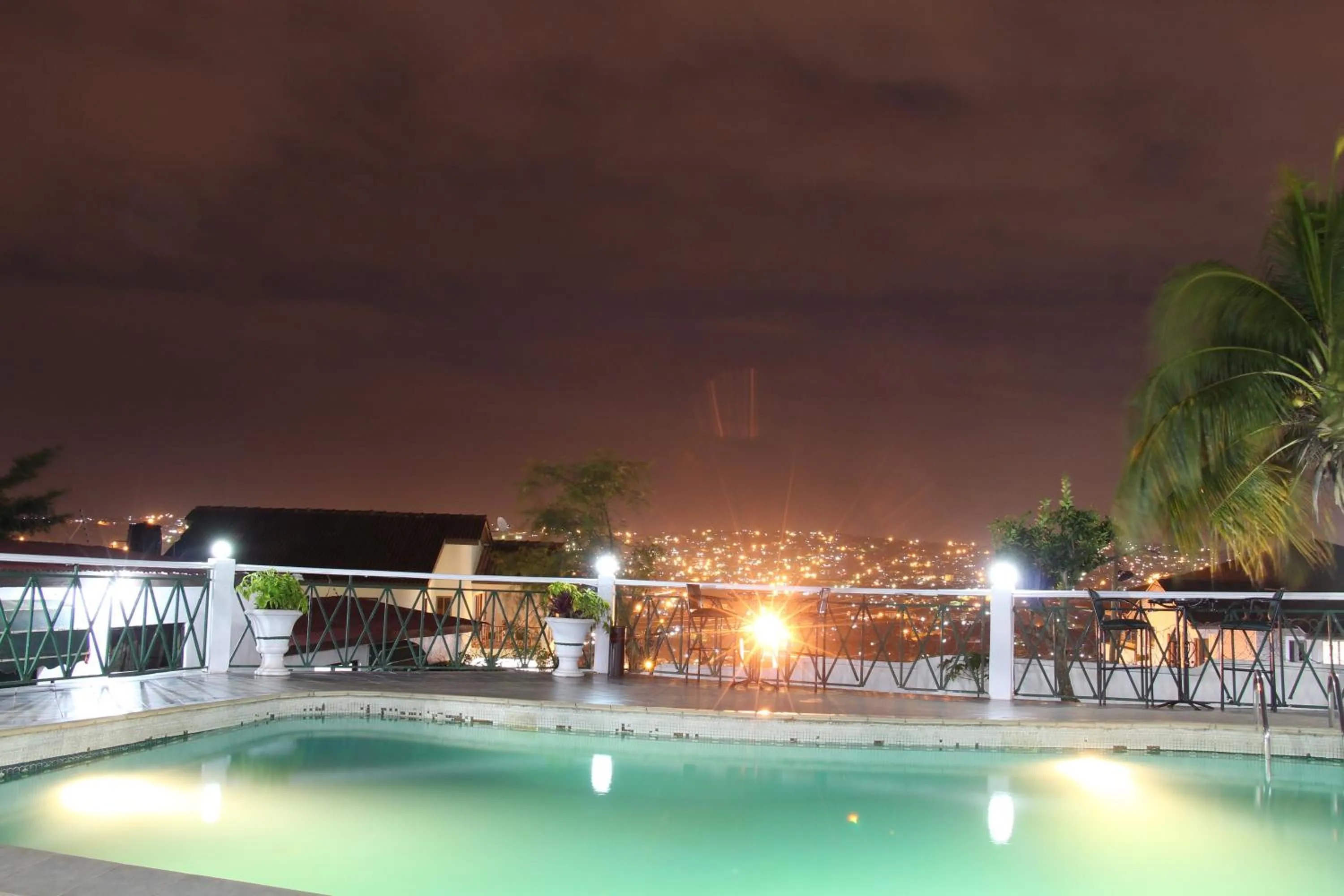 Bird's eye view in Hill View Hotel McCarthy Hills