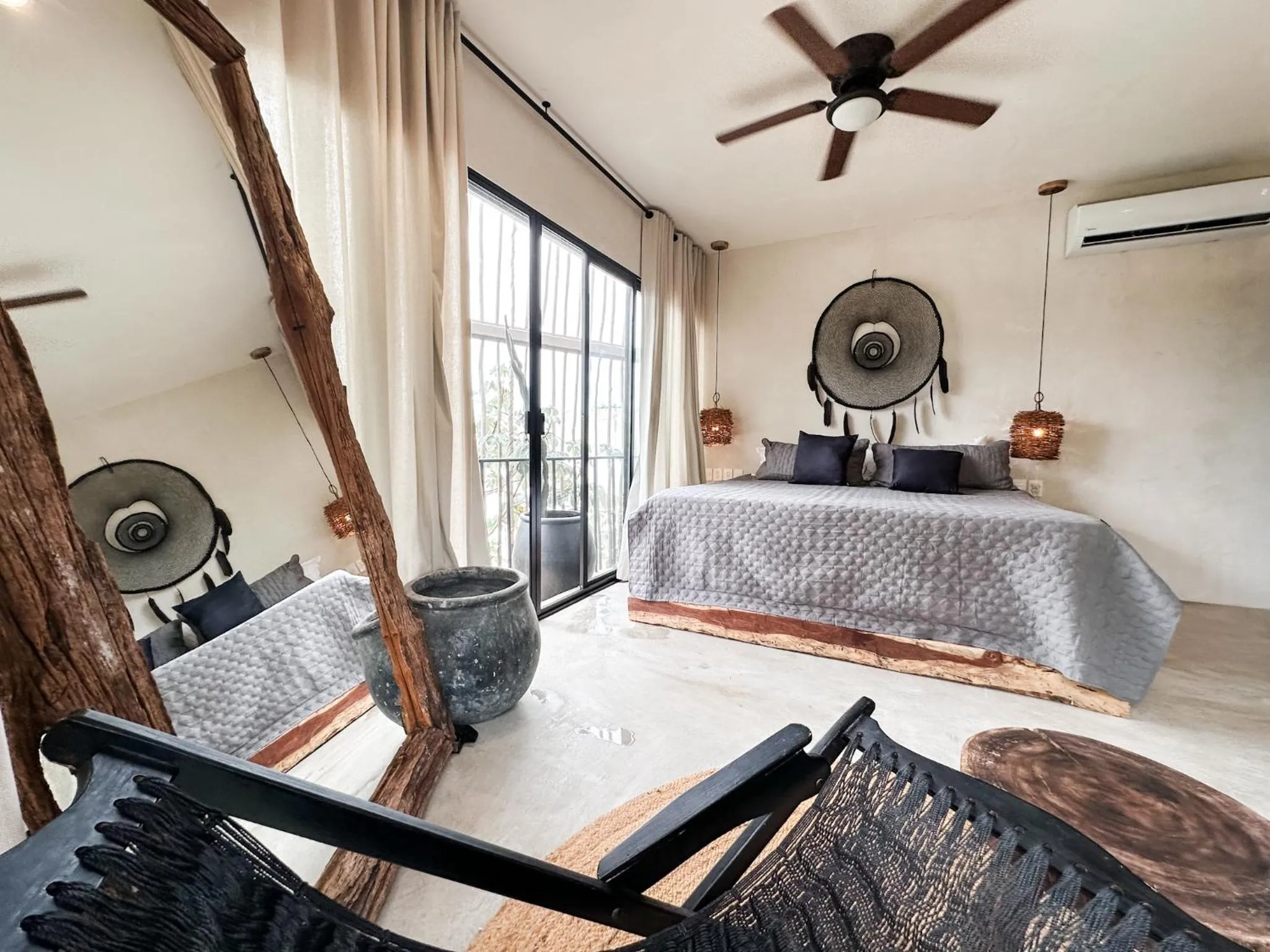 Bed in Vida Jungle Boho Apart 14 with special fee to access Hotel Bardo