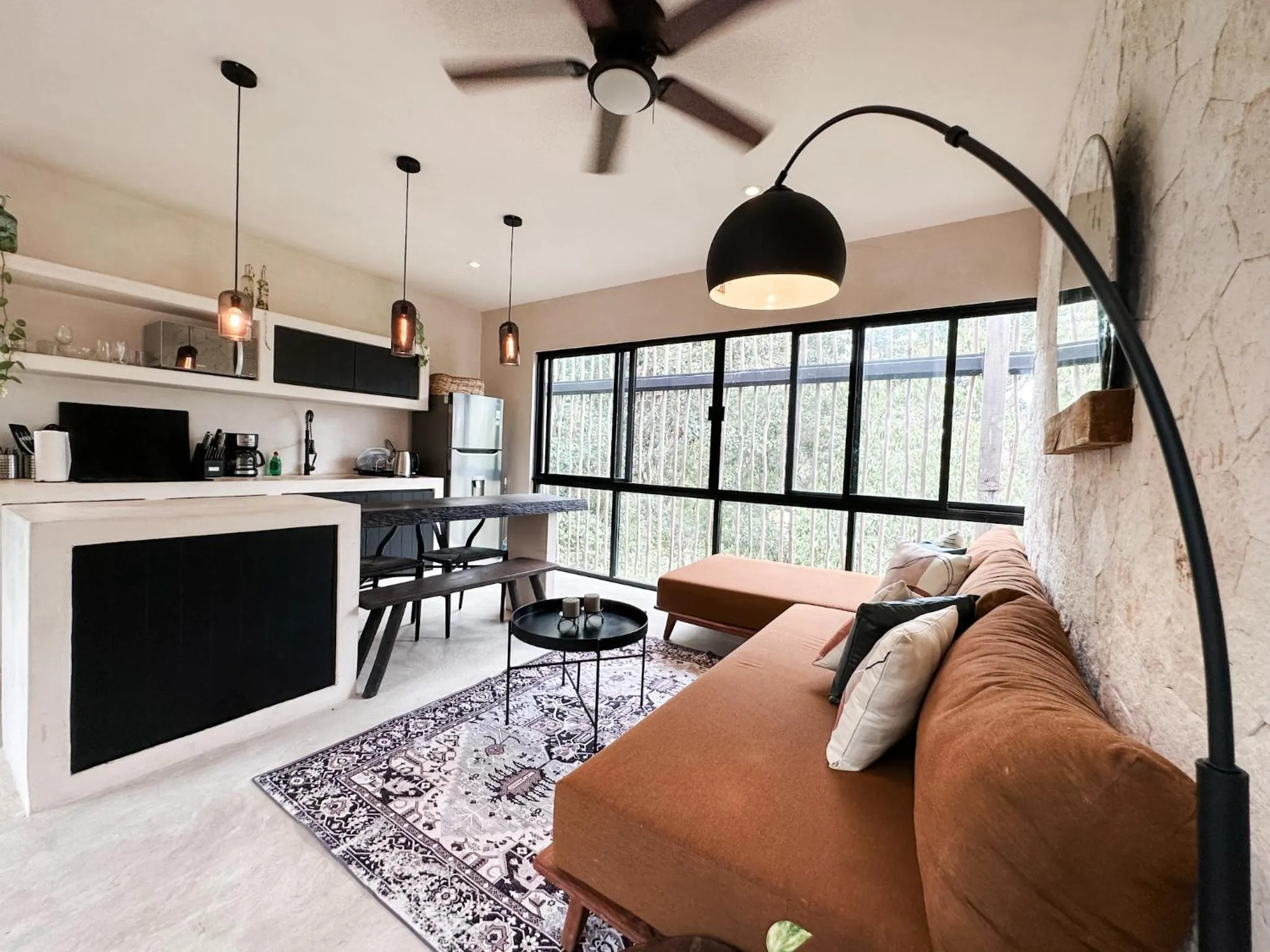 Kitchen or kitchenette in Vida Jungle Boho Apart 14 with special fee to access Hotel Bardo