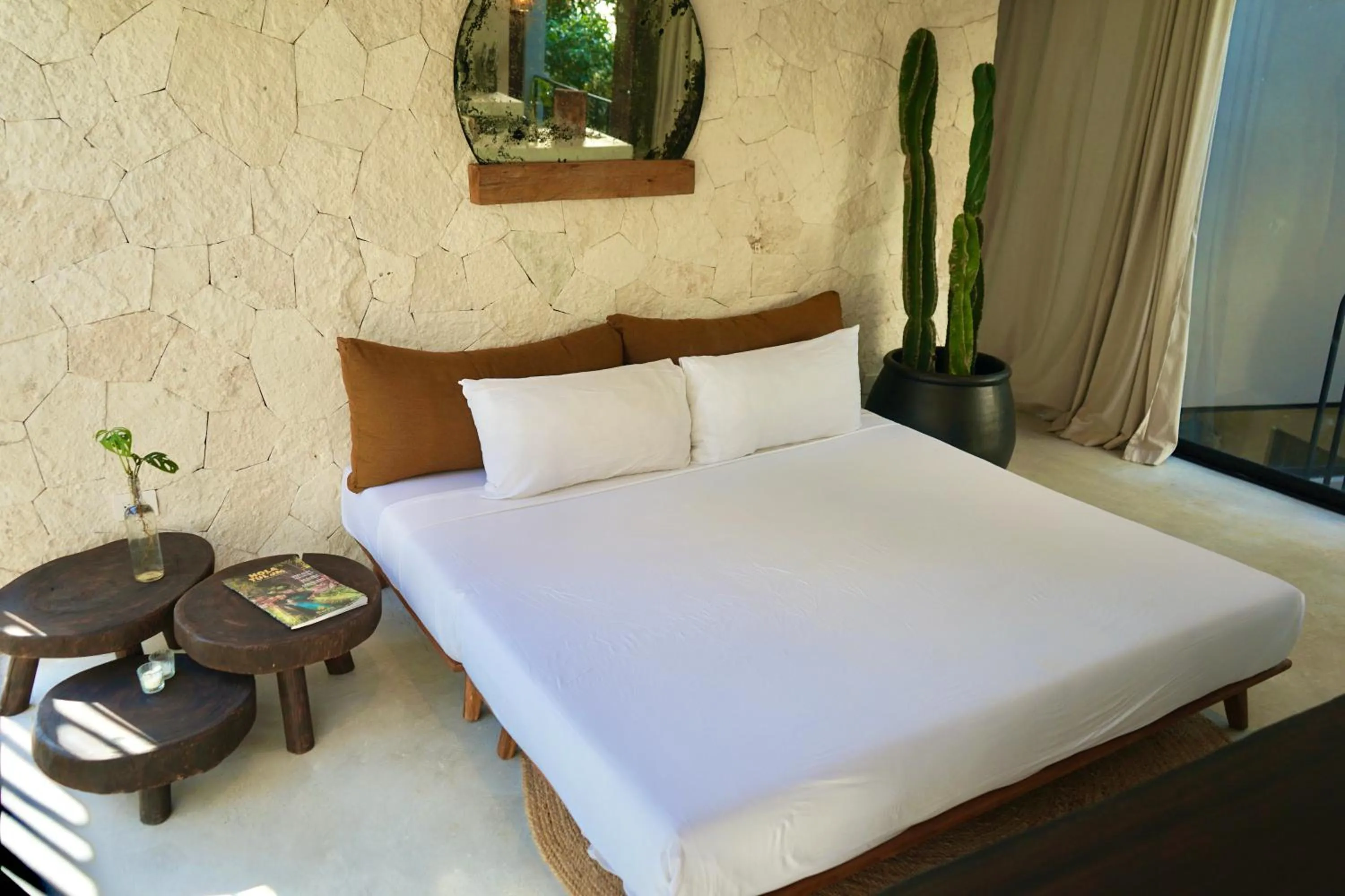 Bed in Vida Jungle Boho Apart 14 with special fee to access Hotel Bardo