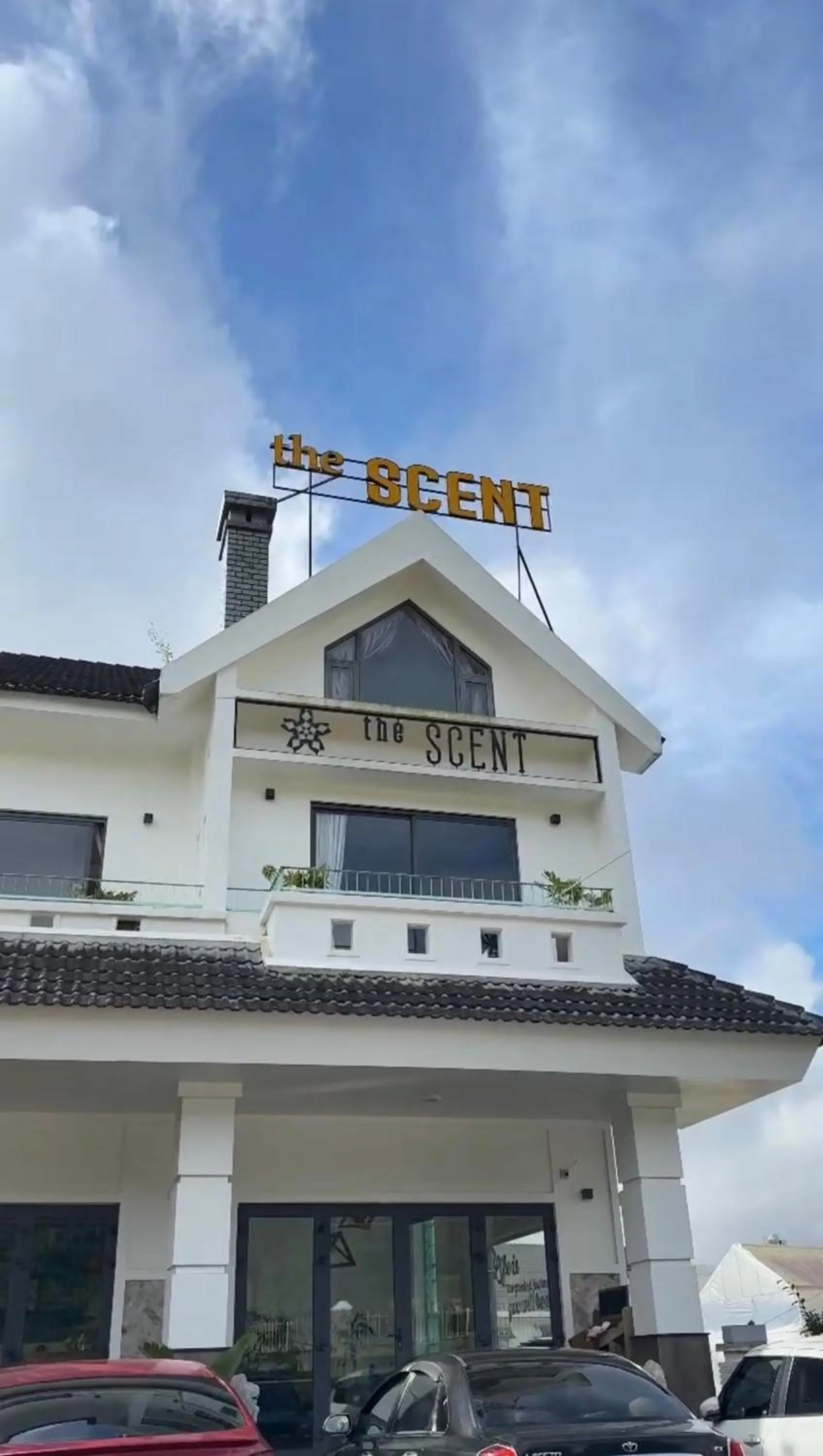 Property building in The Scent Boutique Dalat Hotel