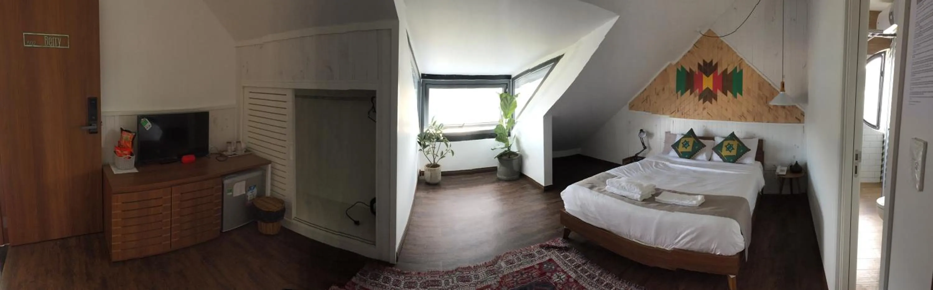 Bed in The Scent Boutique Dalat Hotel