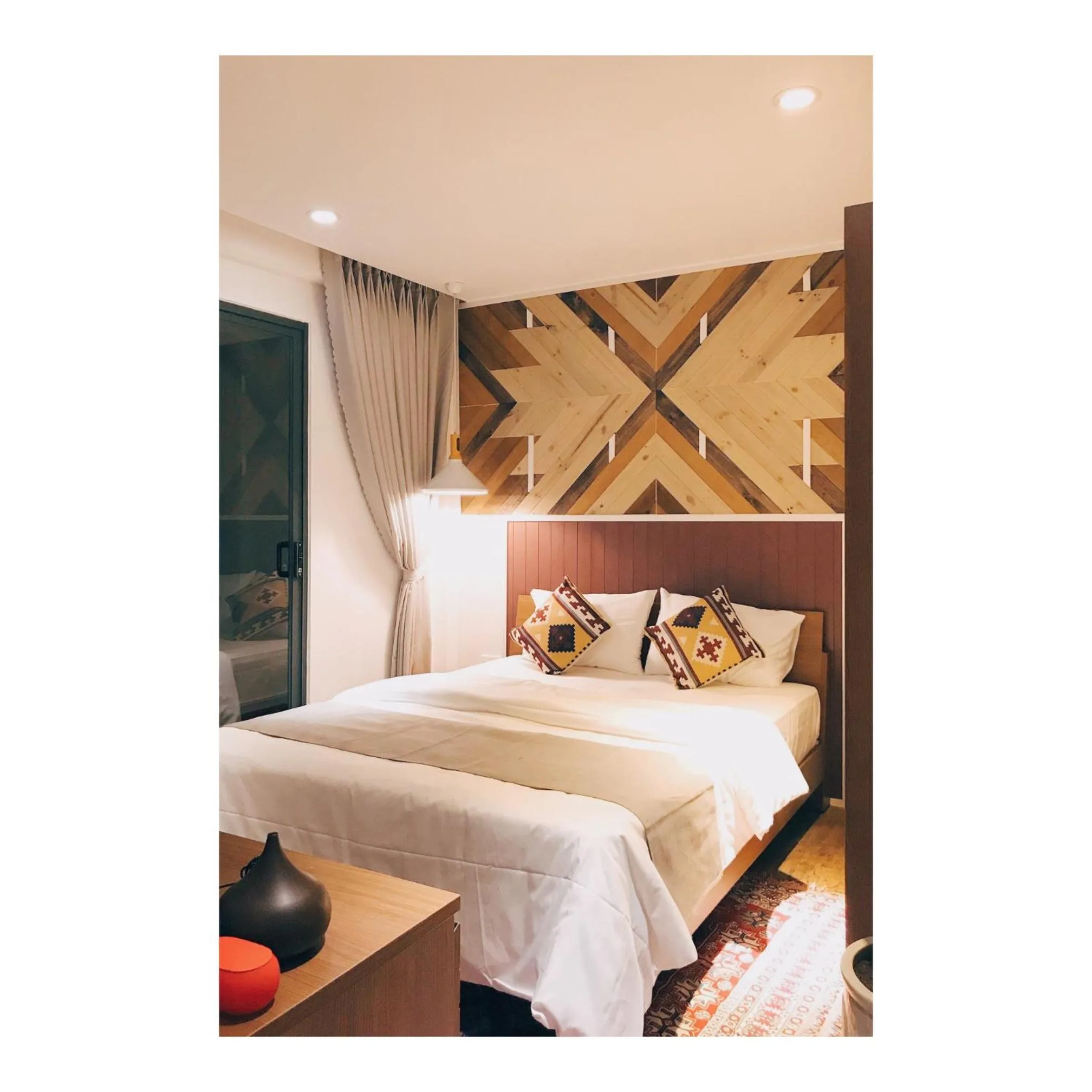 Bed in The Scent Boutique Dalat Hotel