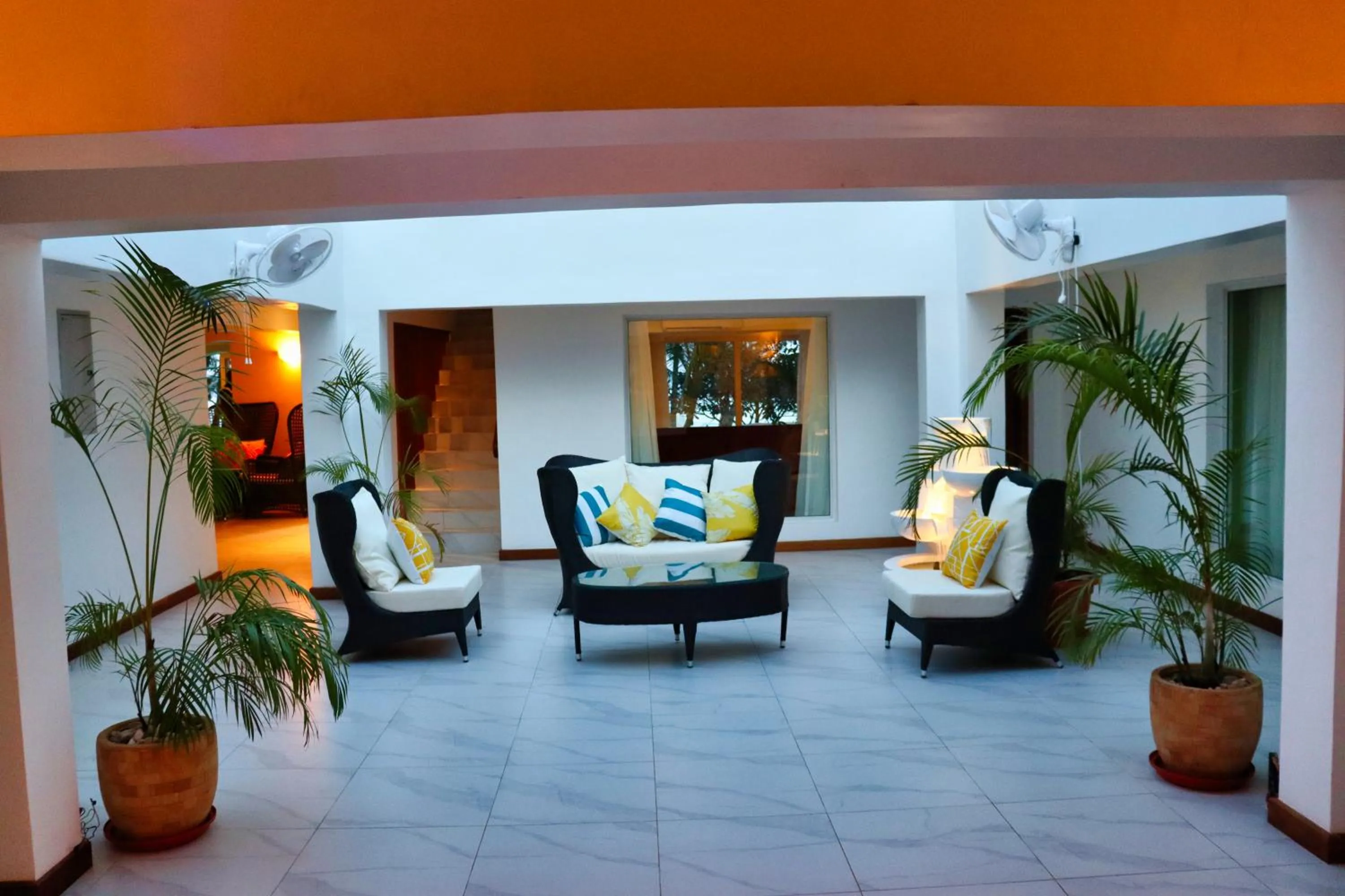 Searenity Beach Villa