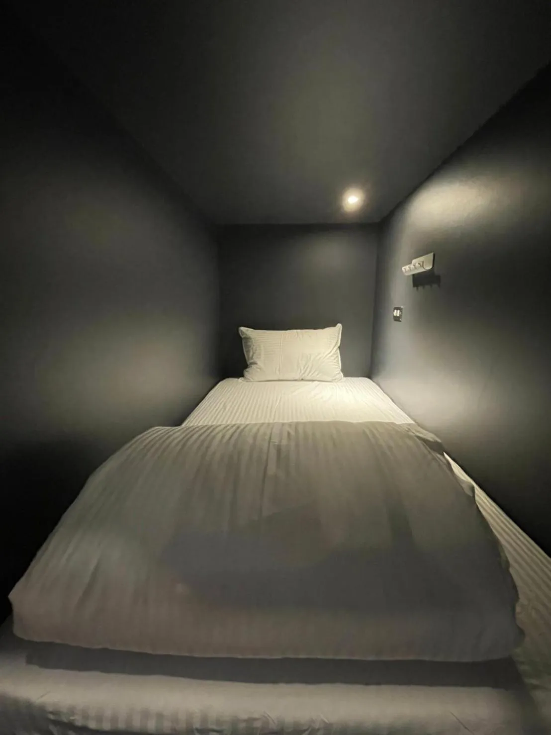 Bed in One Night Hostel