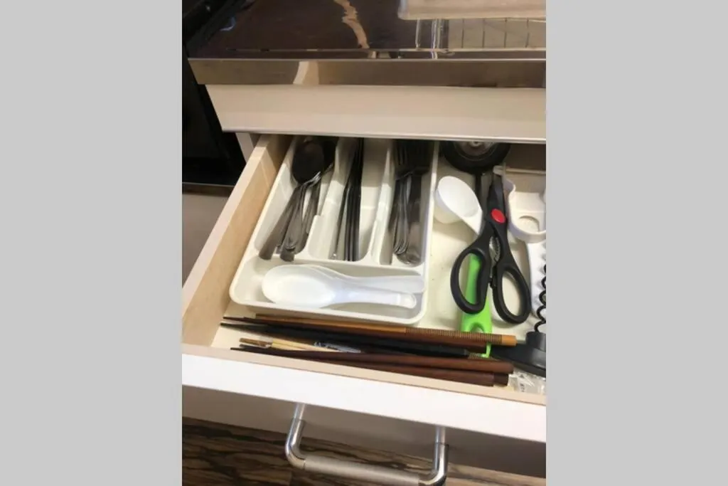 Kitchen or kitchenette in 伏見稲荷ハウス Fushimi Inari House