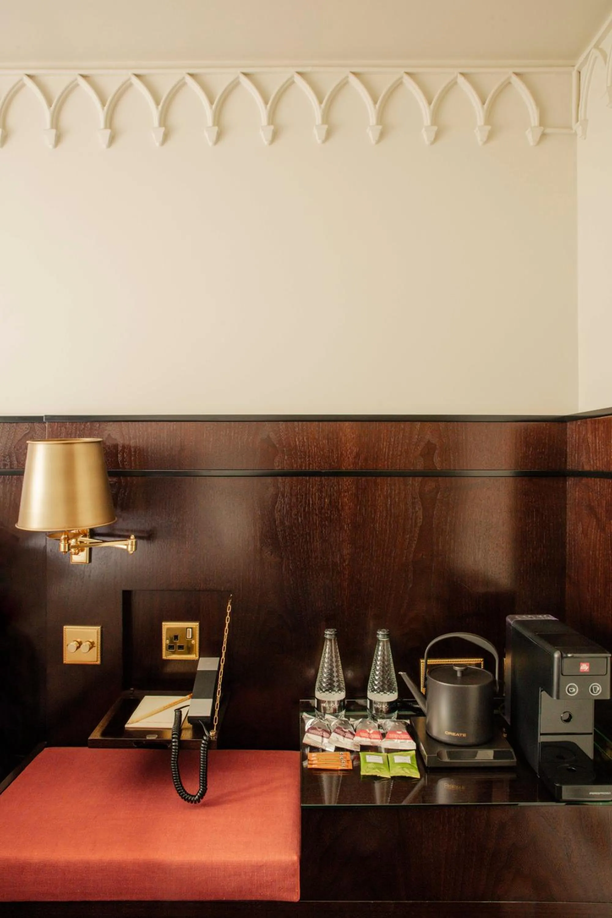 Bedroom in Grand Hotel Bellevue London