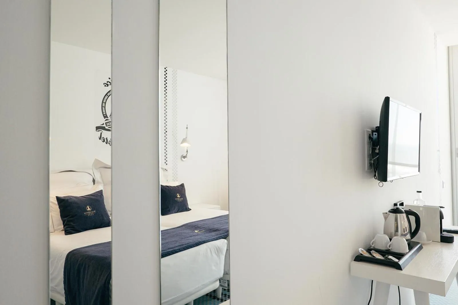 Bed in Macarico Beach Hotel