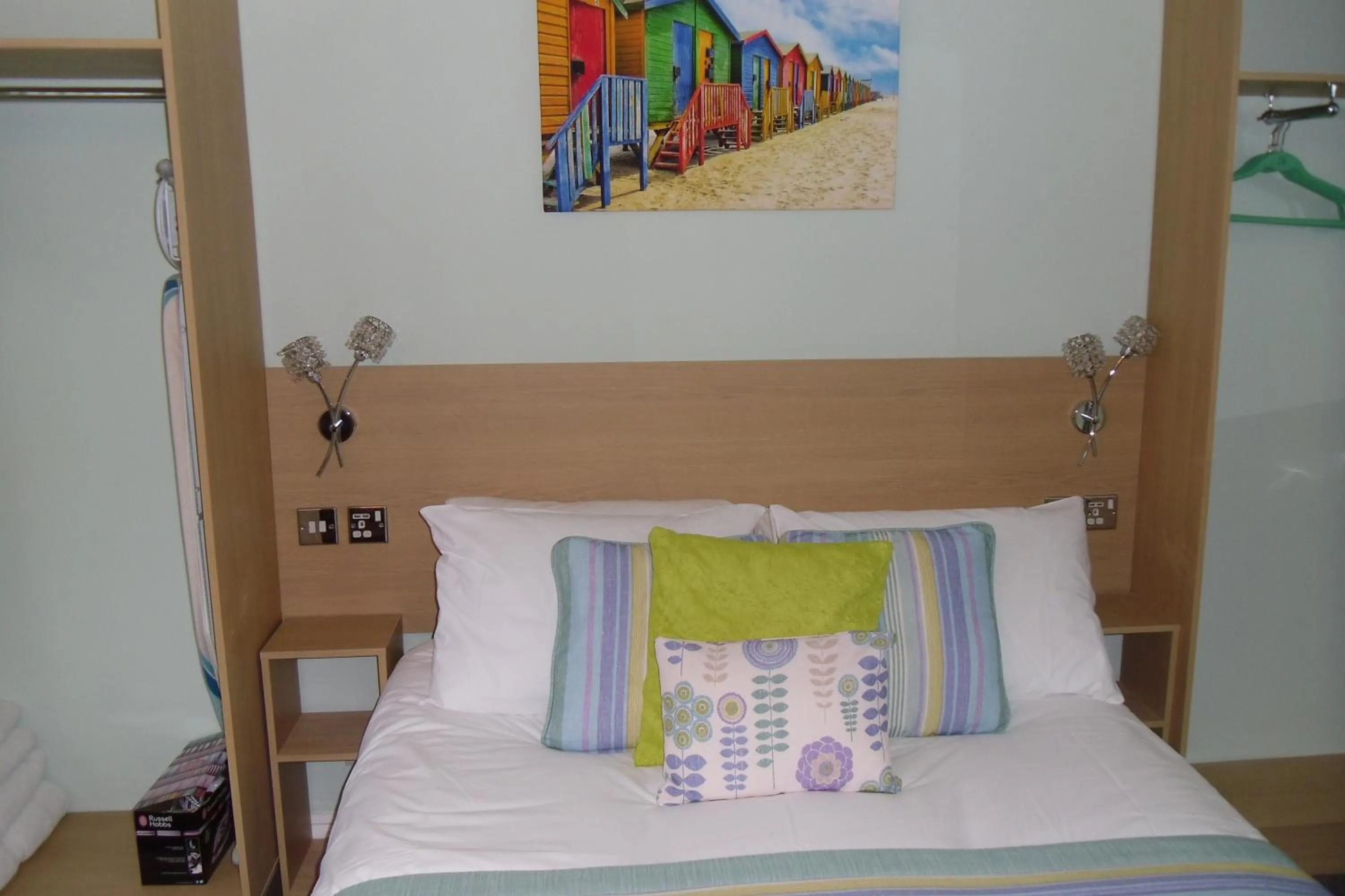 Bed in The Beaucliffe Hotel