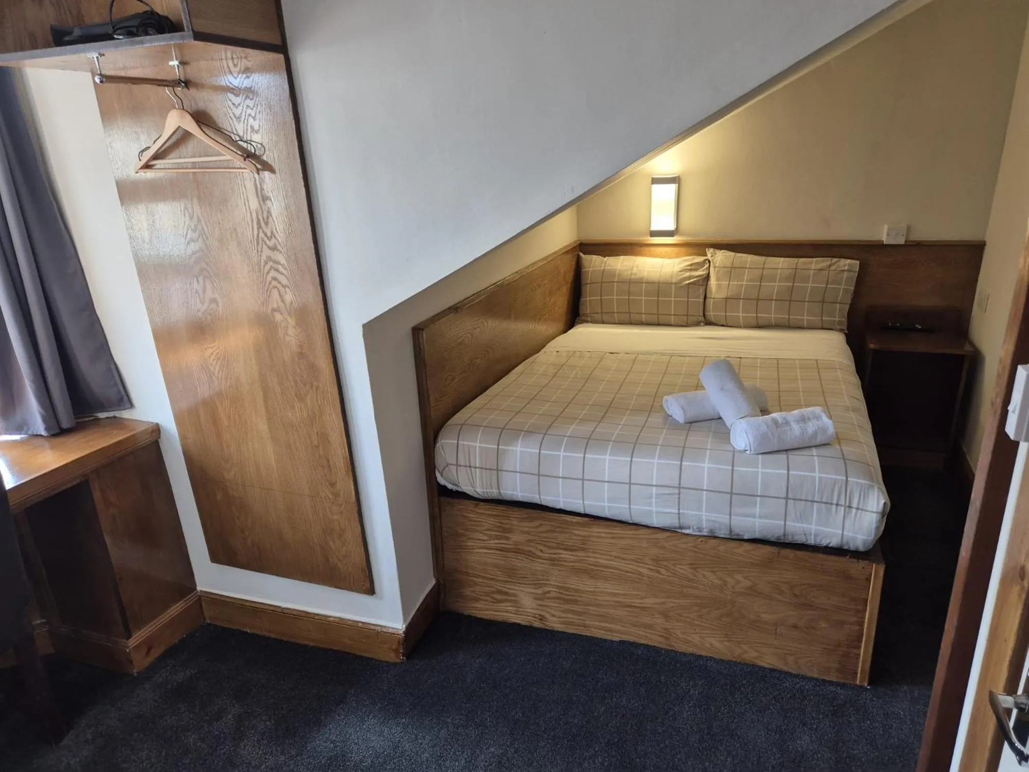 Bed in Glasgow House